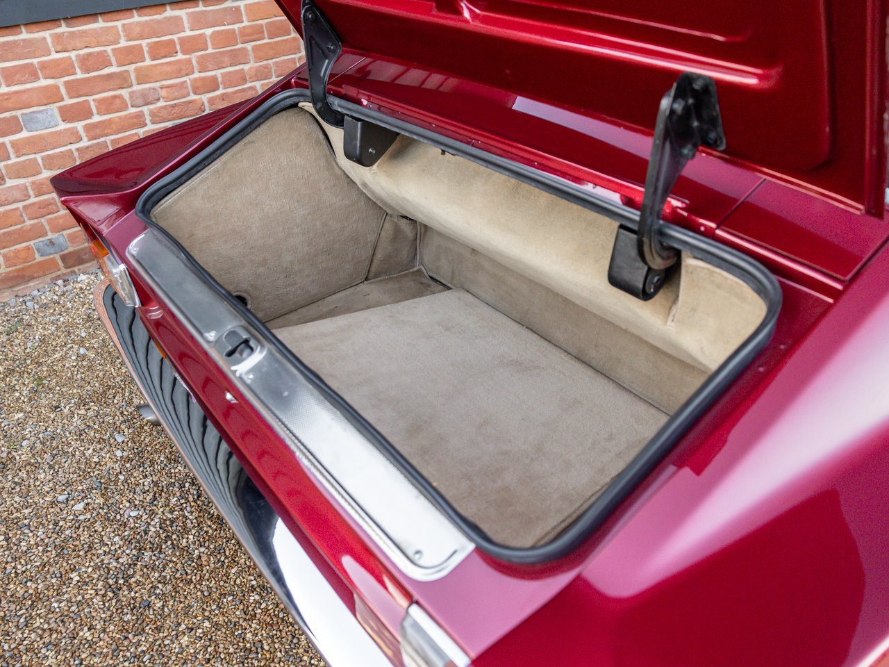 1987 Aston Martin V8 - Vantage X-Pack, foto 8