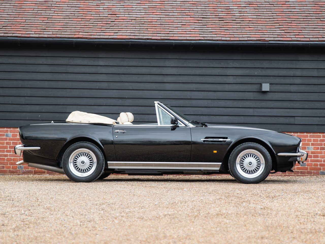 1988 Aston Martin V8 - Efi Volante, foto 2