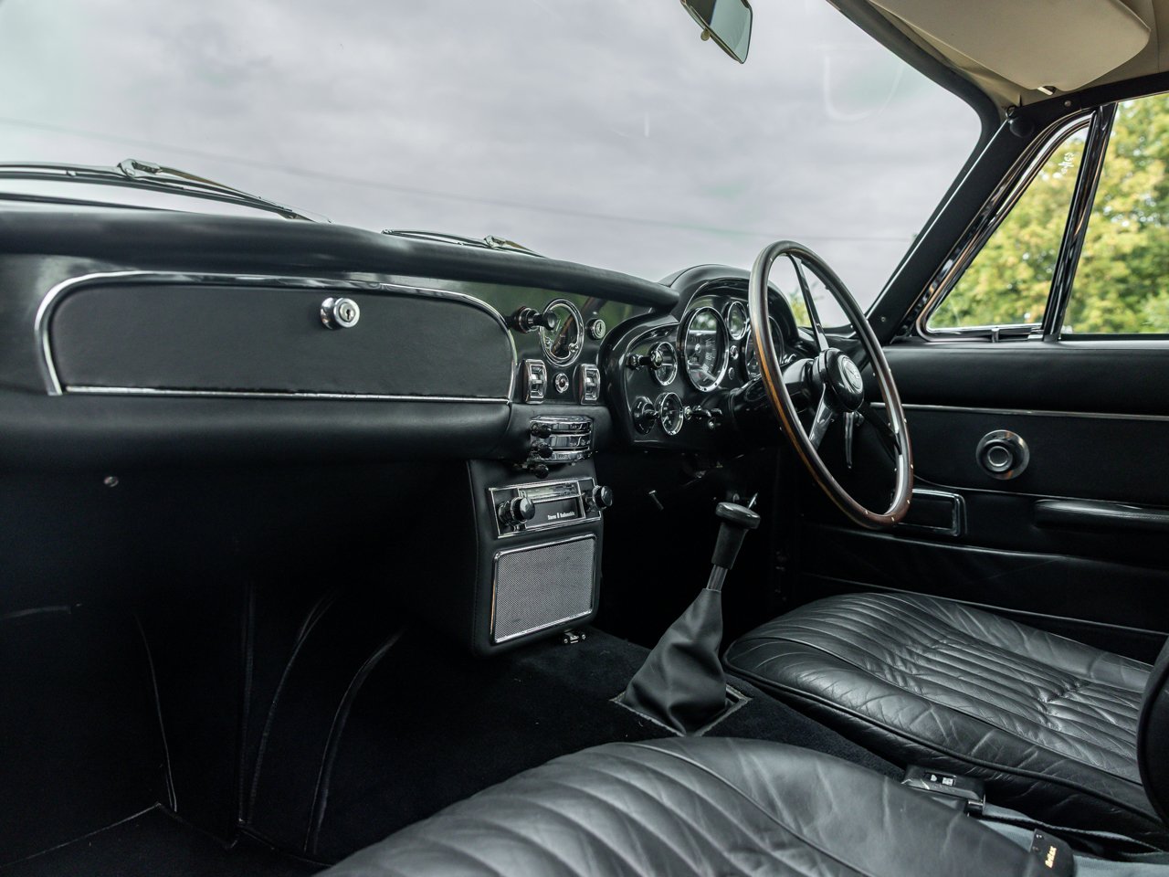 1970 Aston Martin DB6 - MK2, foto 12