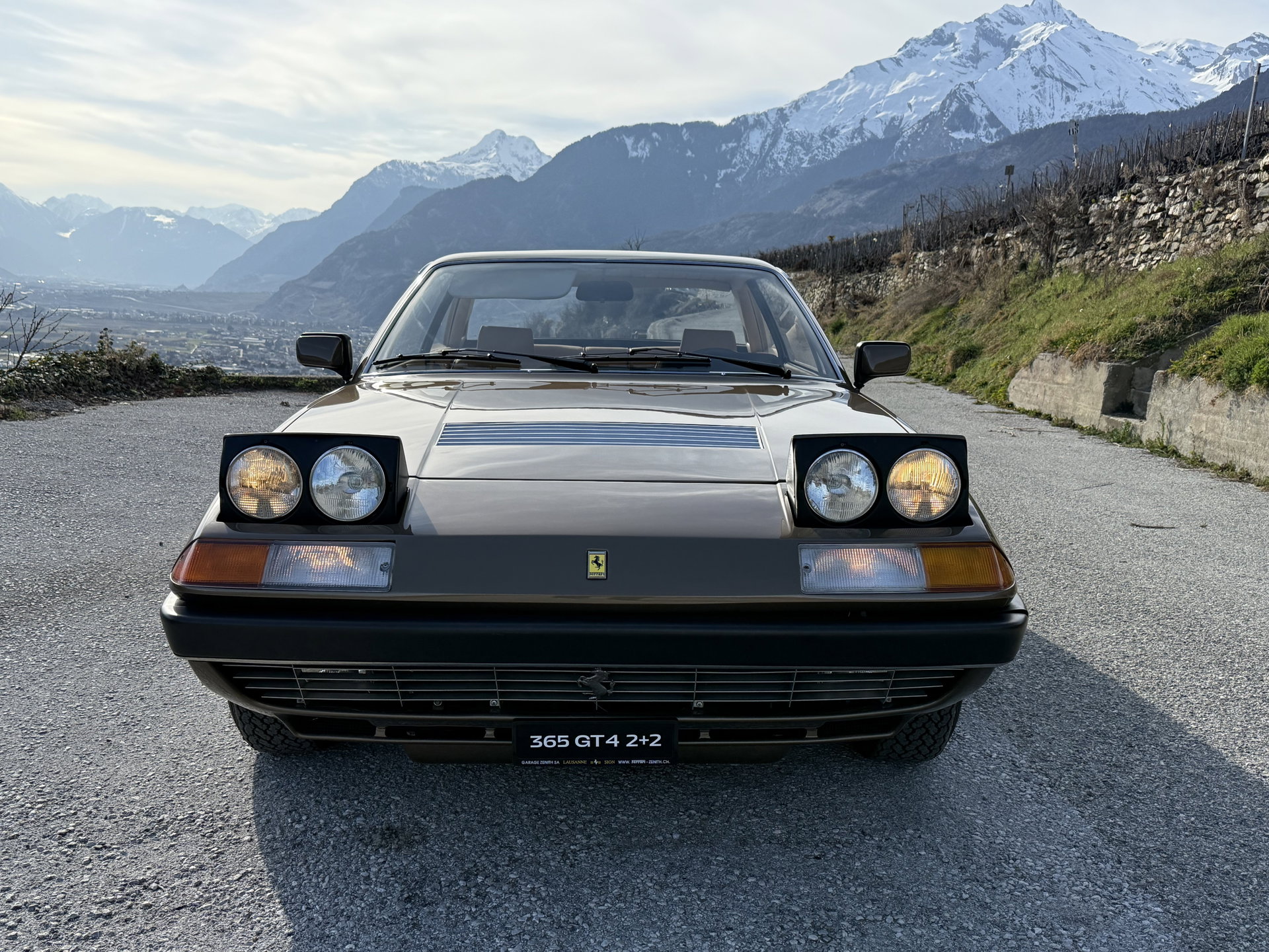 1976 Ferrari 365 - GT4 2+2, foto 4