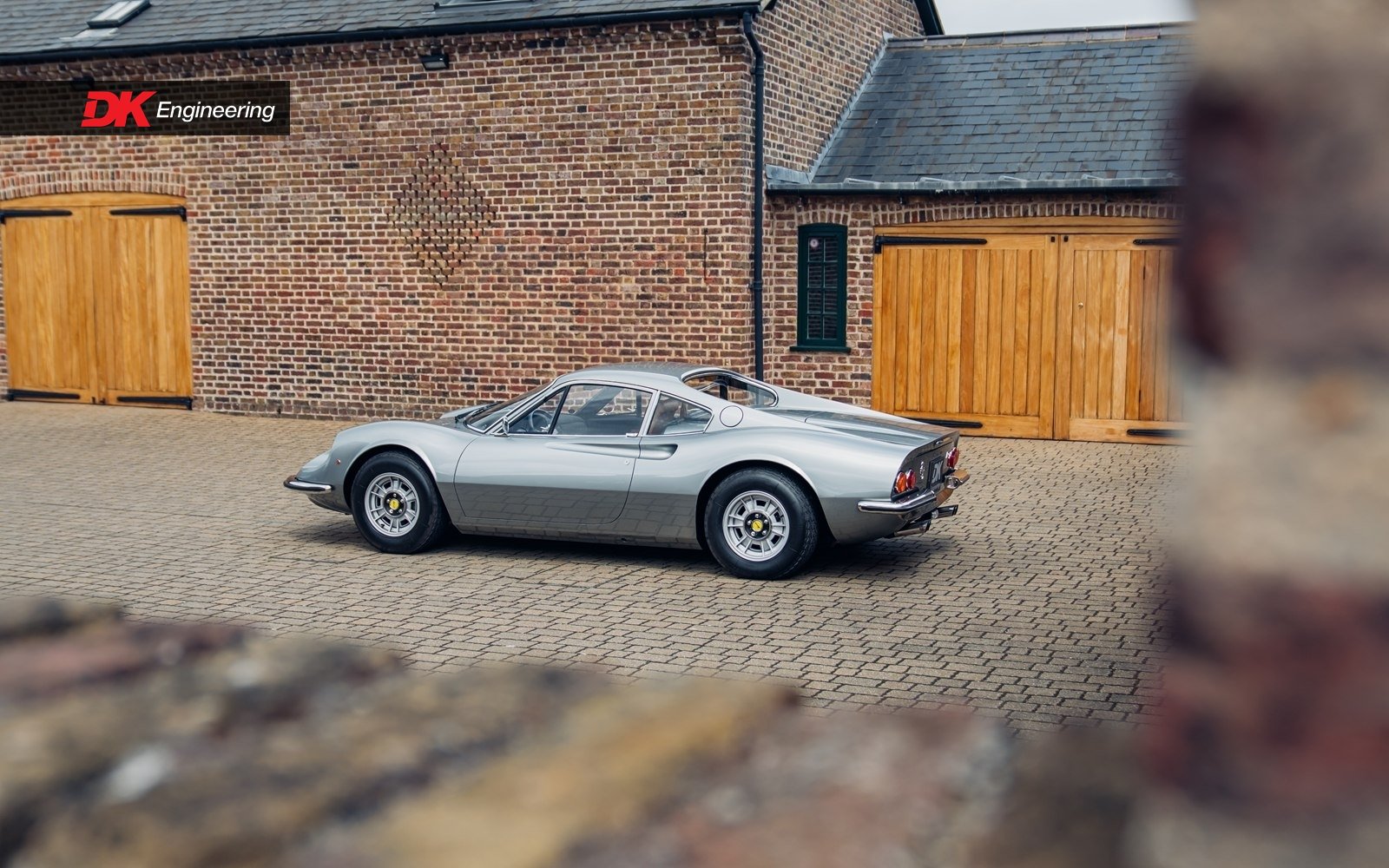 1973 Ferrari 246 'Dino' - Bare Metal Restoration Completed in 2023 - Fresh Service in May 2026, foto 5