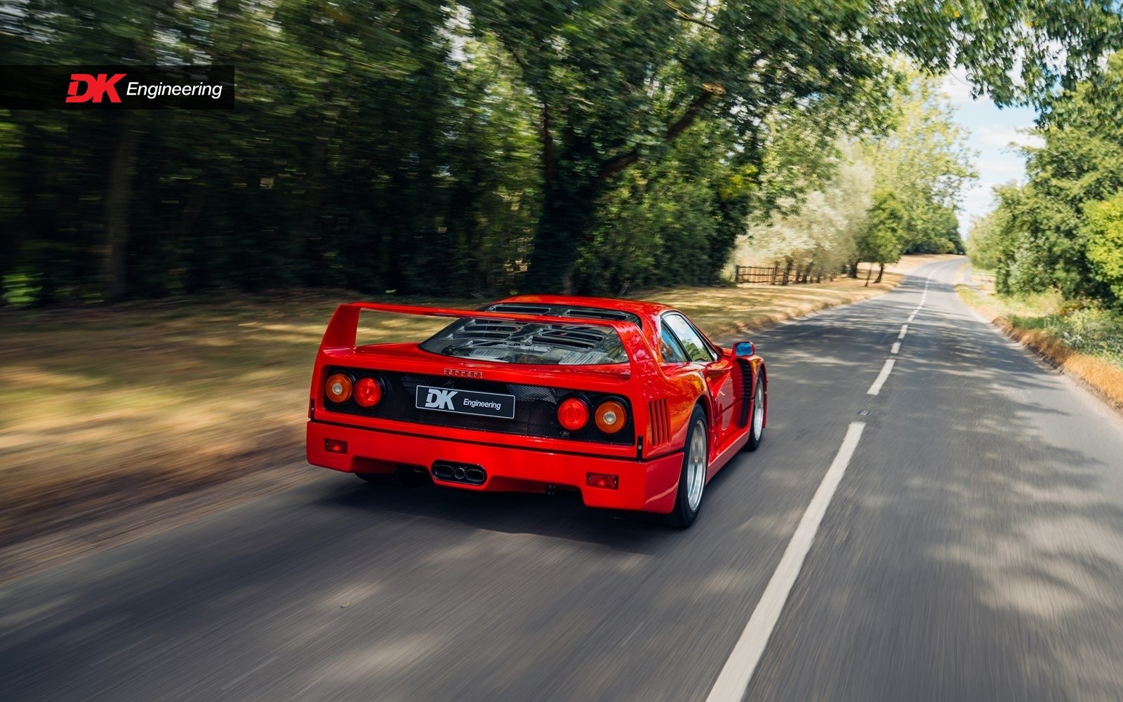 1991 Ferrari F40 - Cat, Non-Adjust - UK Registered - Supplied new to Italy, foto 2