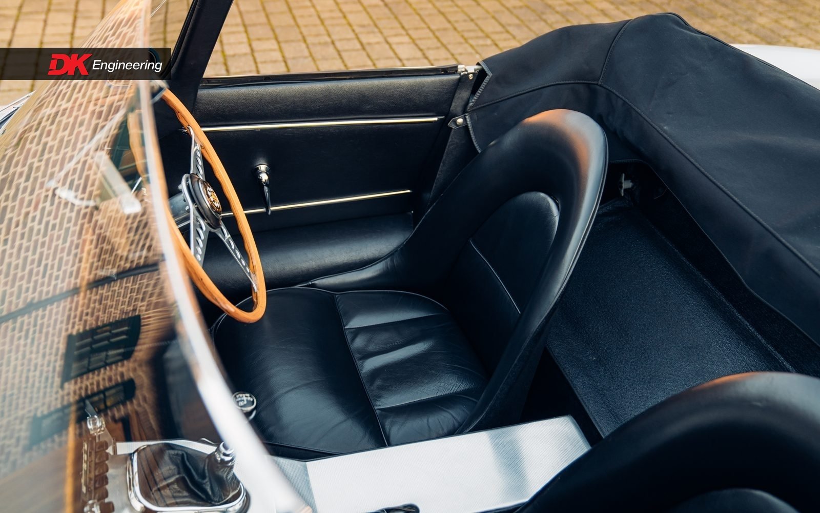 1961 Jaguar E-Type SI - 320th RHD Roadster Completed - Flat Floor, foto 5