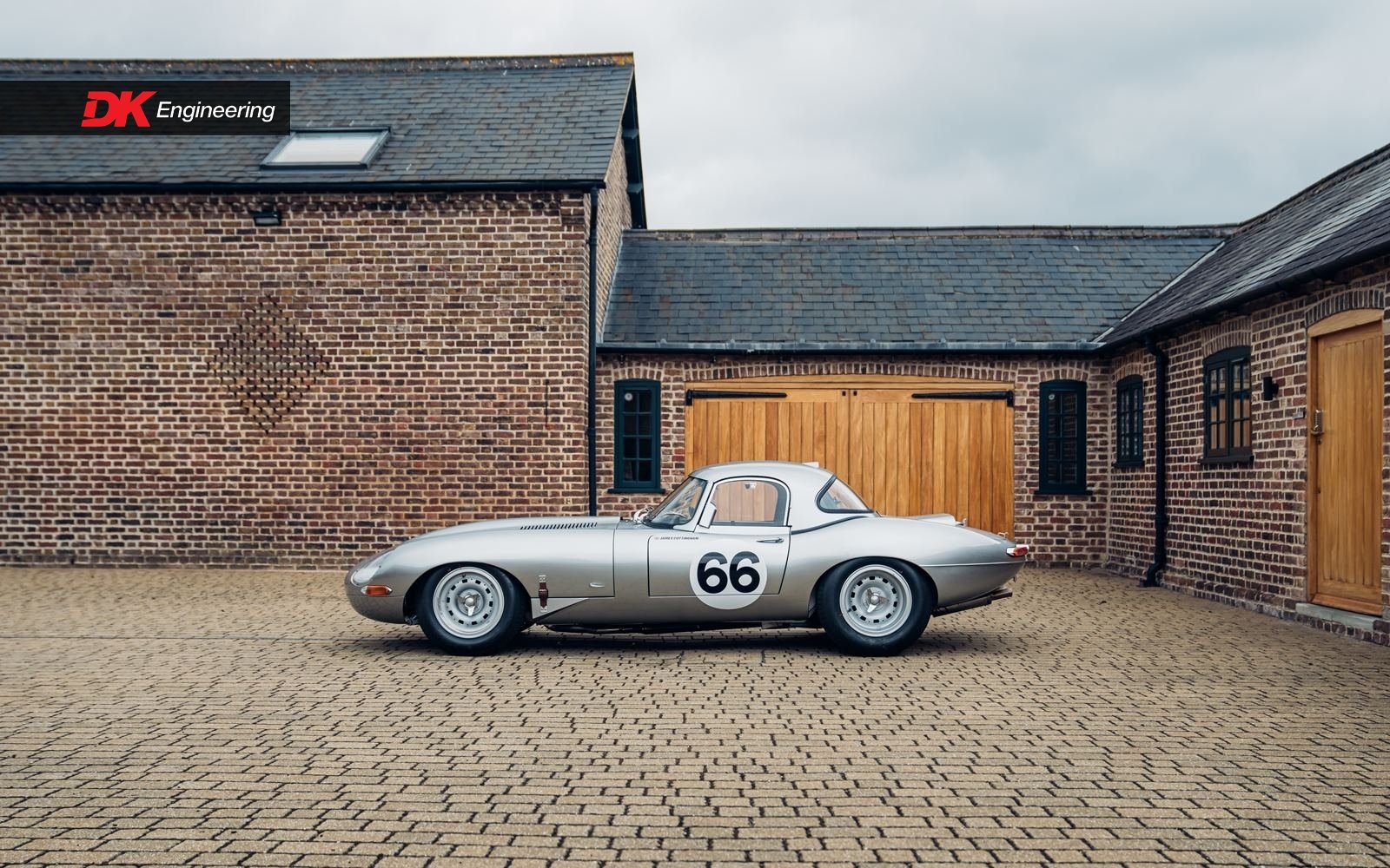 1963 Jaguar E-Type SI - 1 of 7 Factory Continuations – UK Registered with 1963 V5C Certificate, foto 11