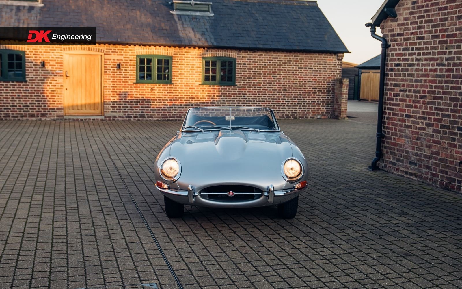 1961 Jaguar E-Type SI - 320th RHD Roadster Completed - Flat Floor, foto 7