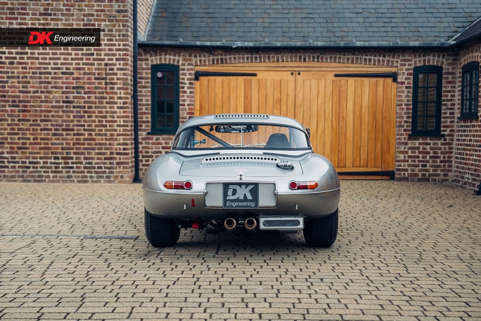 1963 Jaguar E-Type SI - 1 of 7 Factory Continuations – UK Registered with 1963 V5C Certificate, foto 6