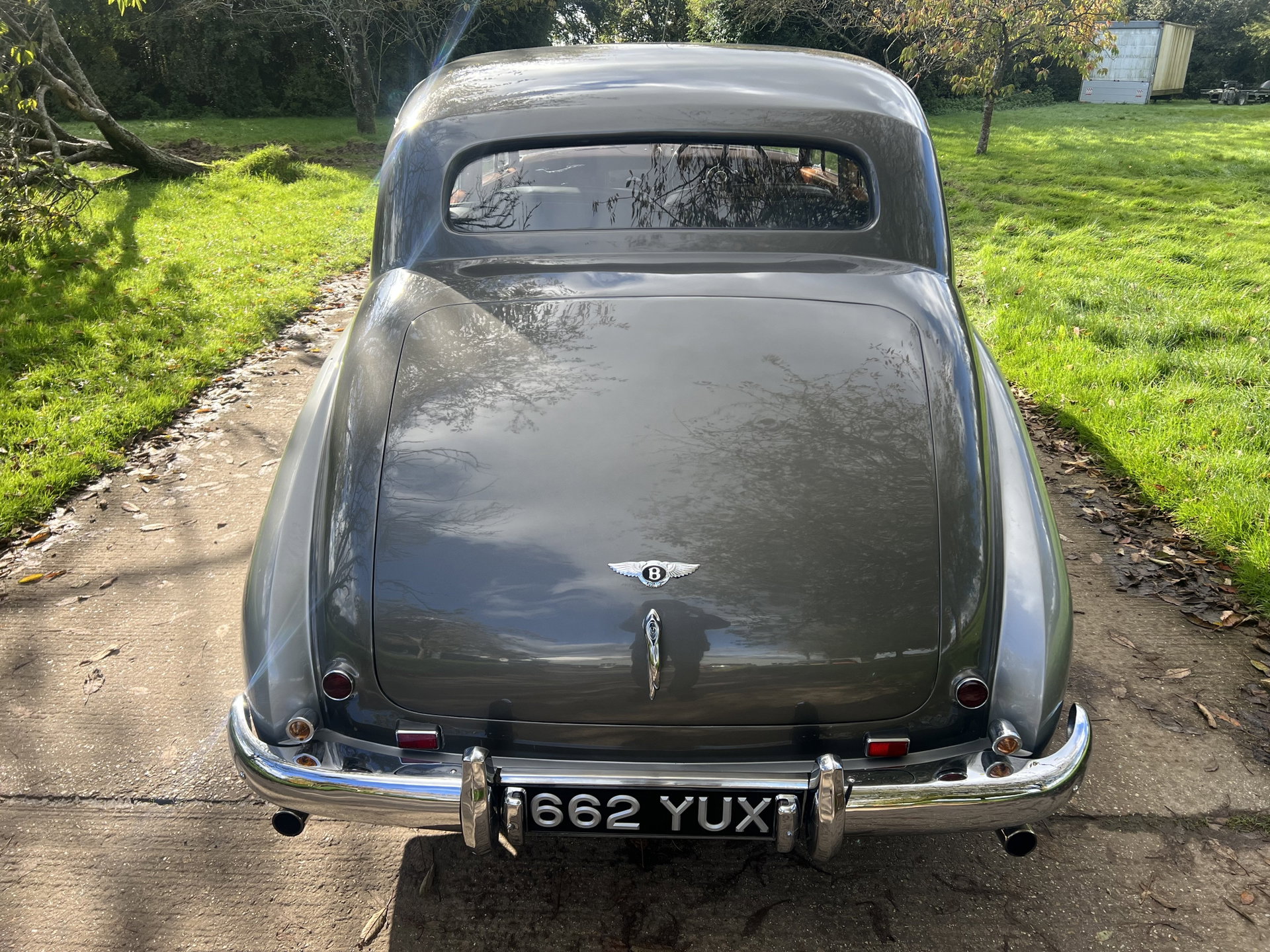 1951 Bentley Mark VI - Mulliner "Lightweight" Saloon, foto 4