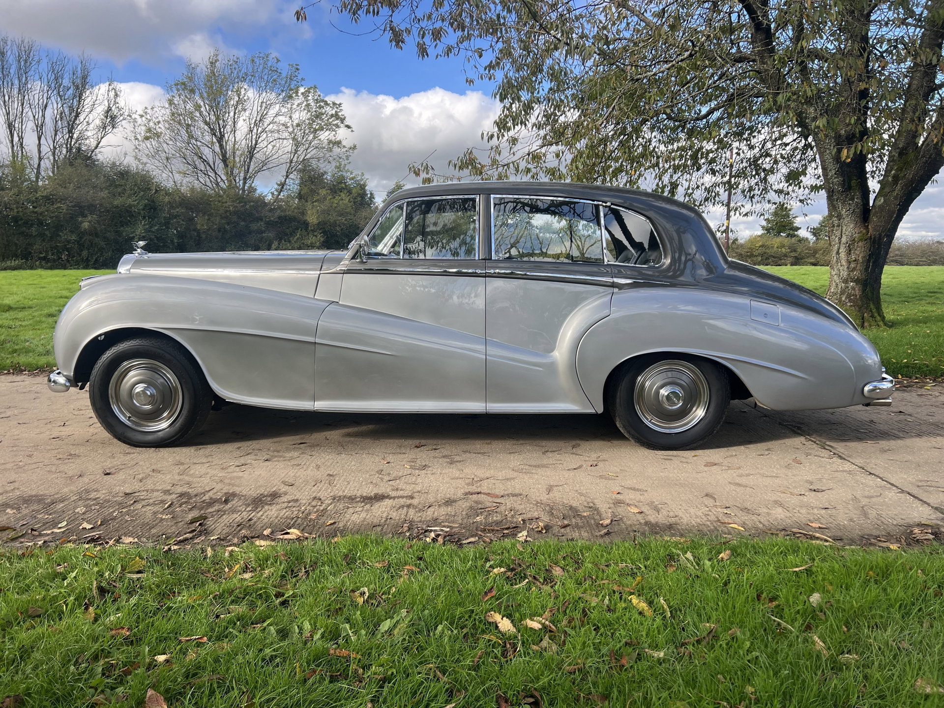 1951 Bentley Mark VI - Mulliner "Lightweight" Saloon, foto 7