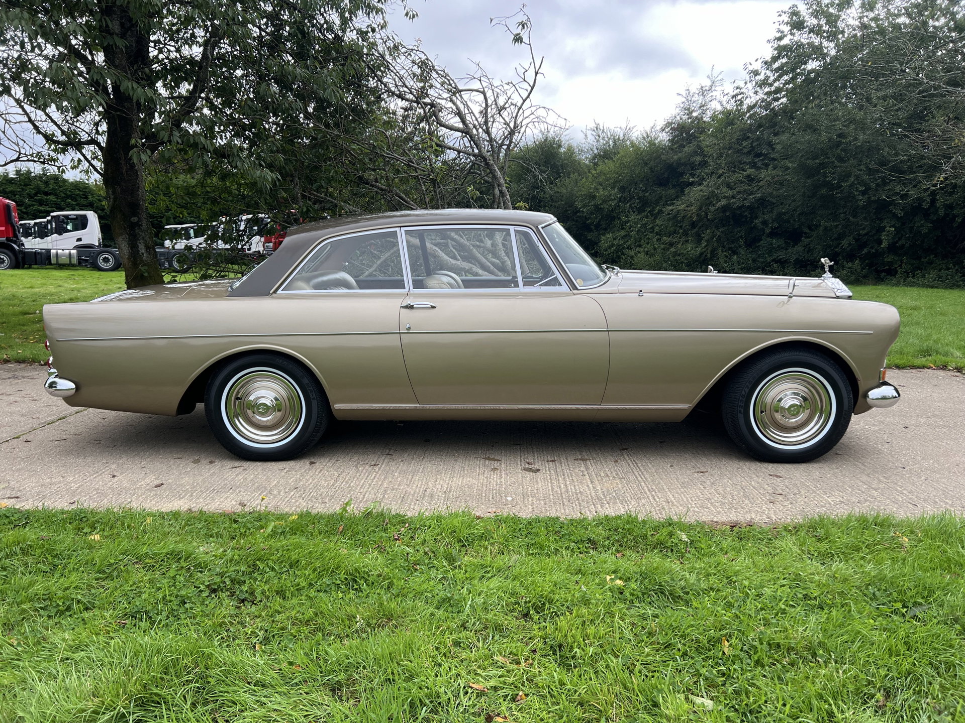 1965 Rolls-Royce Silver Cloud III - 19,117 miles from new! Continental FHC by Mulliner Park Ward, foto 3