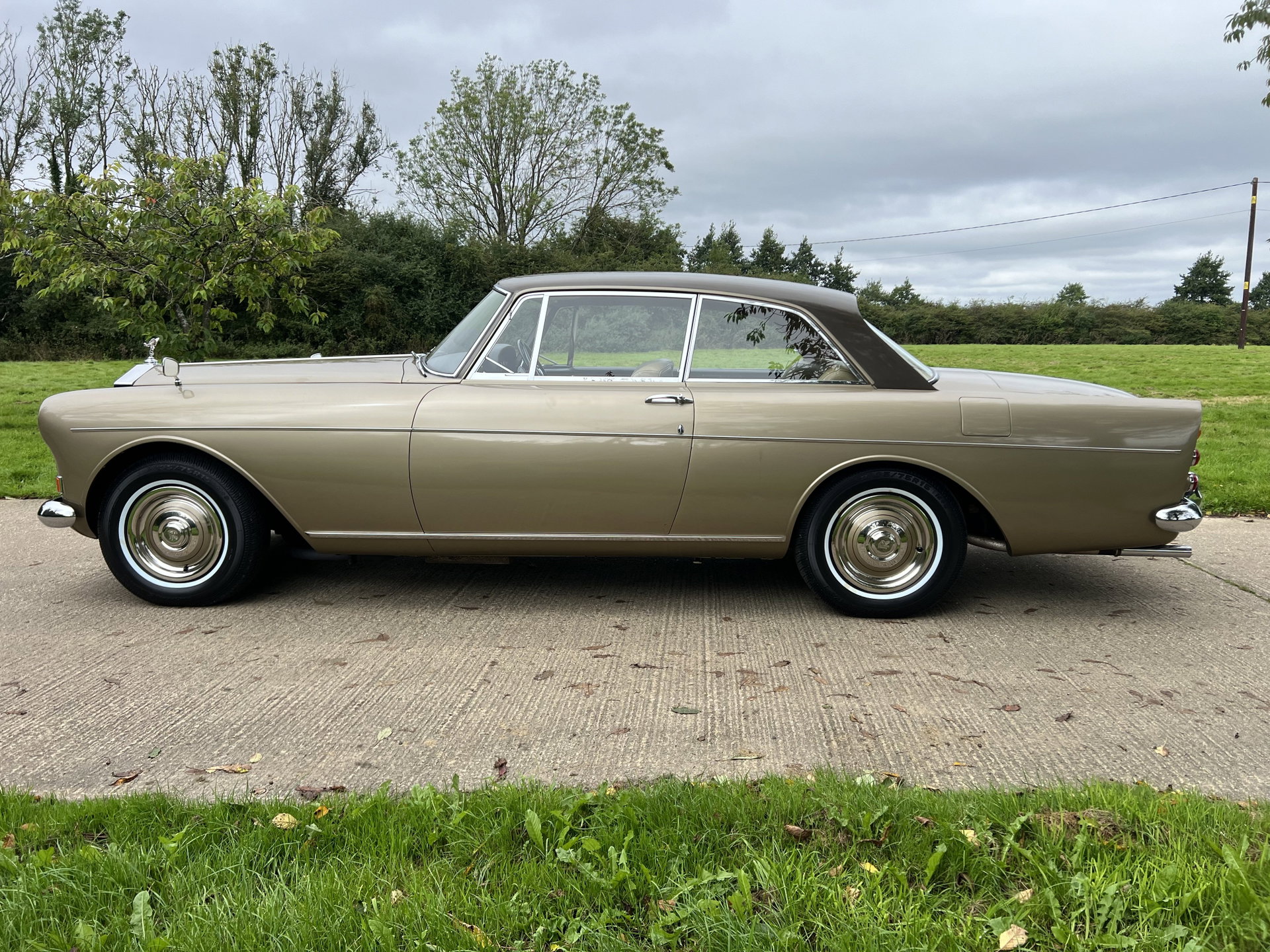 1965 Rolls-Royce Silver Cloud III - 19,117 miles from new! Continental FHC by Mulliner Park Ward, foto 8