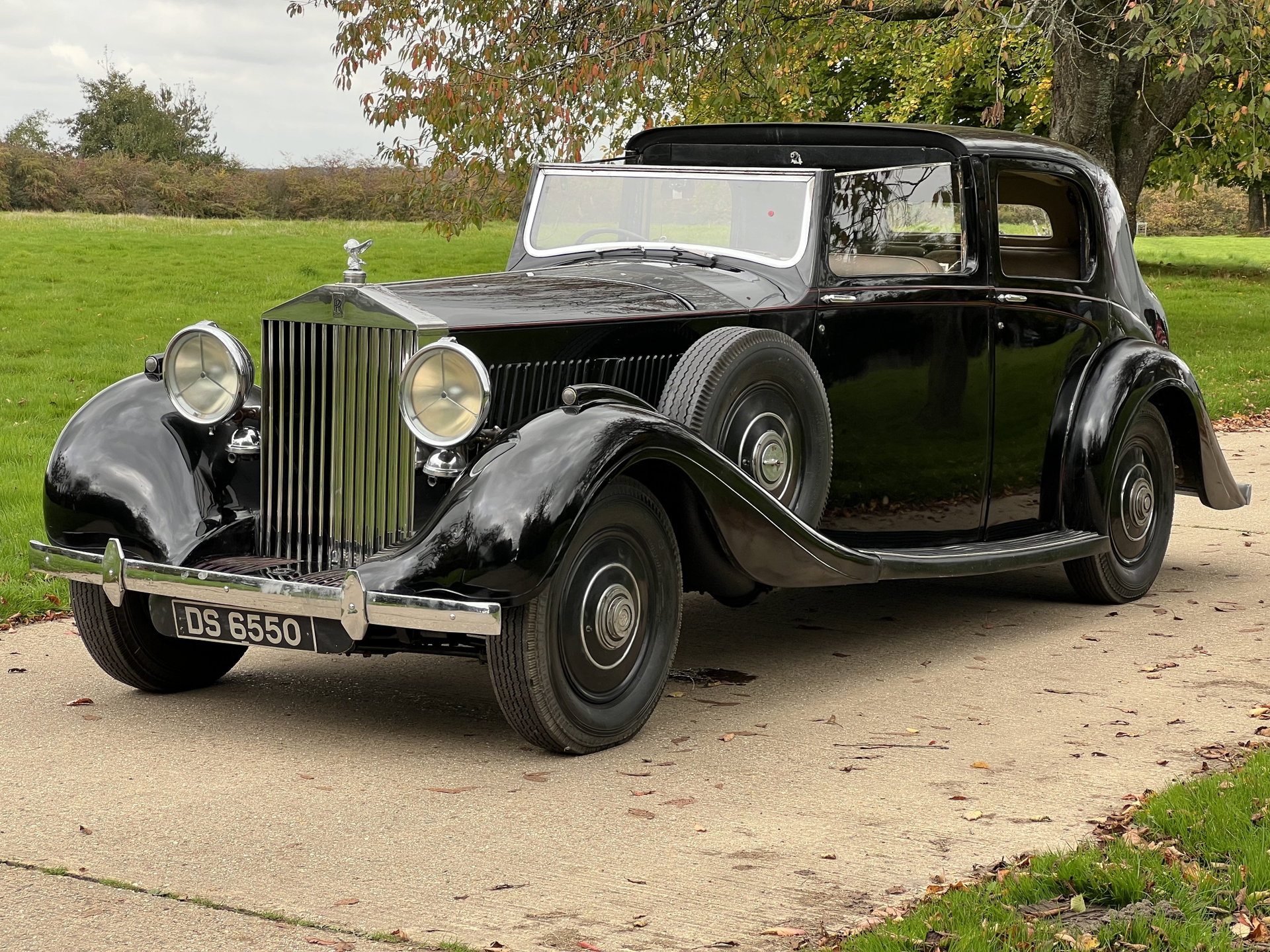 1938 Rolls-Royce Phantom III - Sedanca de Ville by Hooper and Co, foto 2