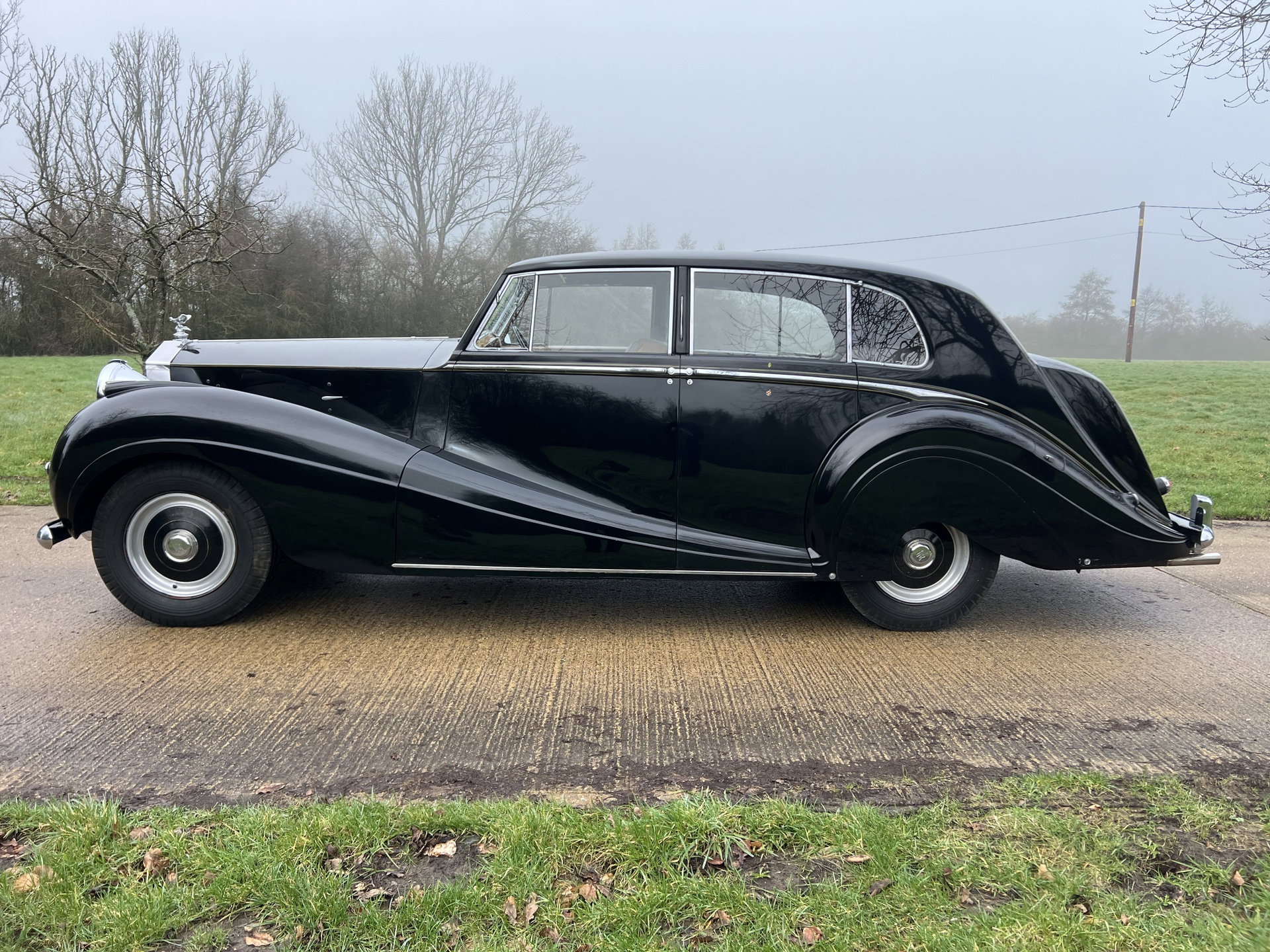 1953 Rolls-Royce Silver Wraith - Limousine by H.J. Mulliner, foto 3