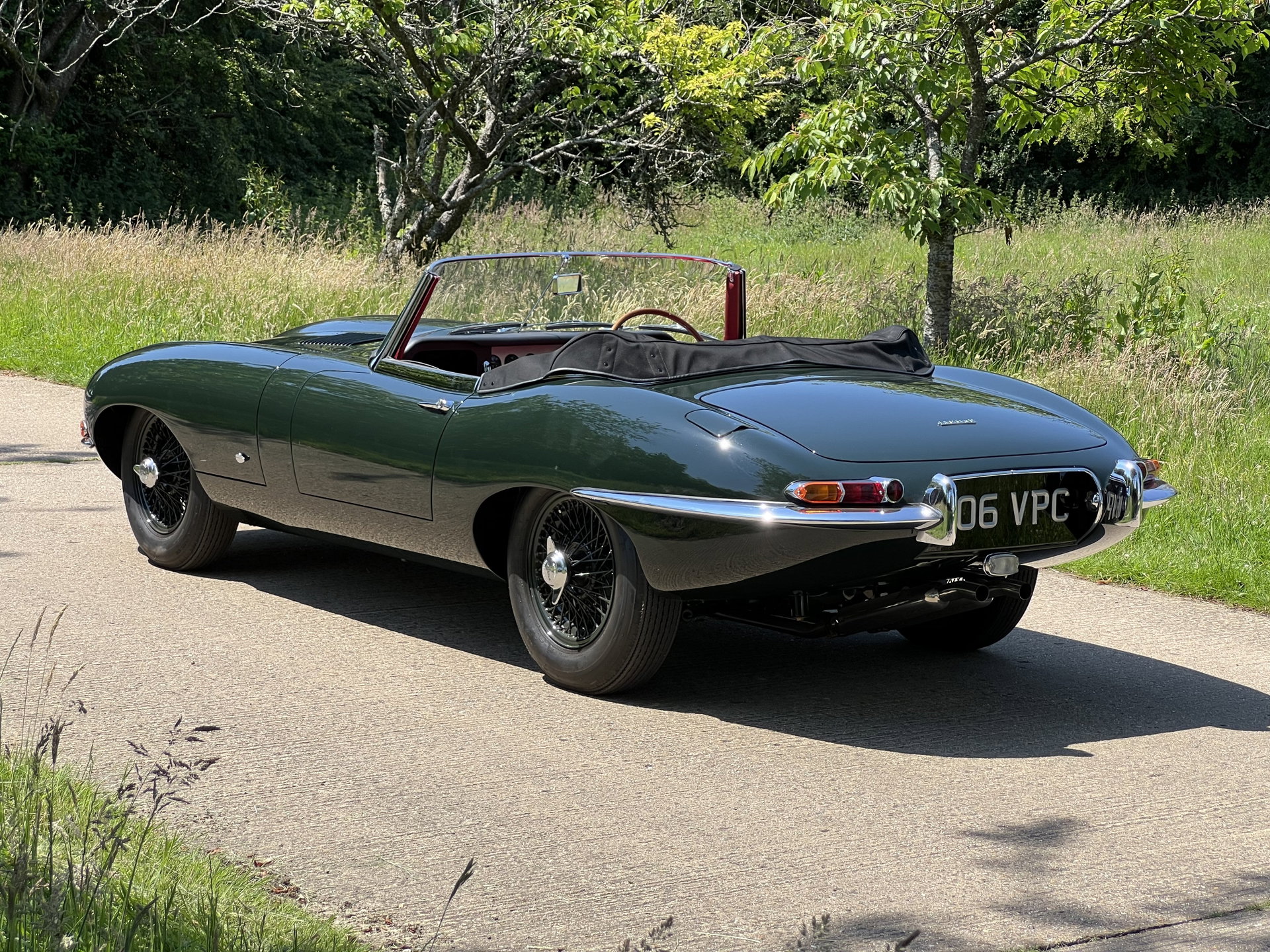 1961 Jaguar E-Type SI - S1 3.8 Roadster OBL, Sold new to Bruce McLaren, Chassis #15. Priority List Car., foto 3