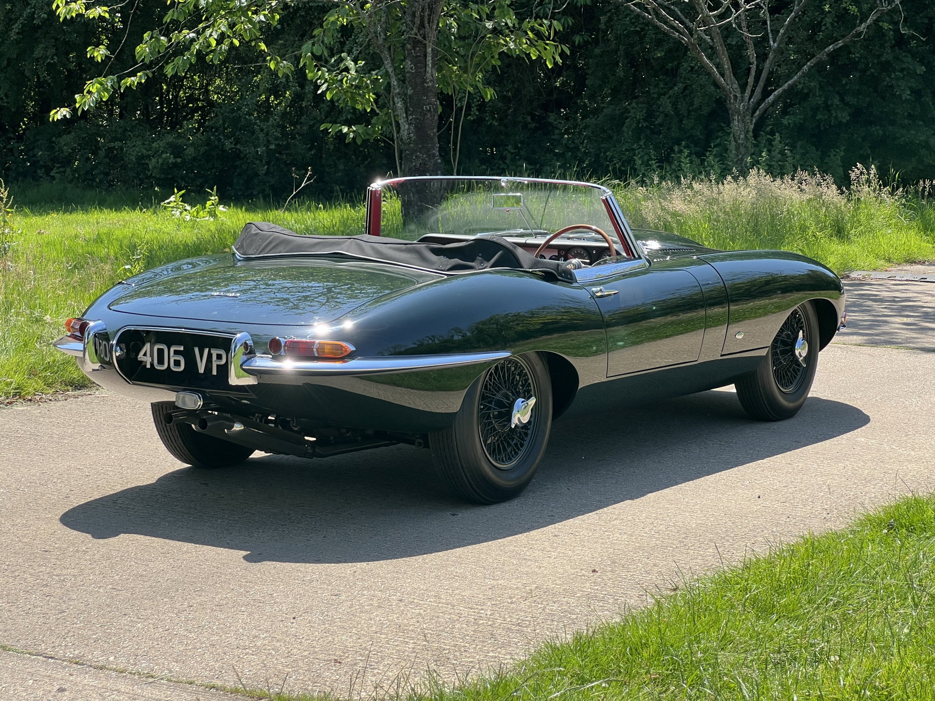 1961 Jaguar E-Type SI - S1 3.8 Roadster OBL, Sold new to Bruce McLaren, Chassis #15. Priority List Car., foto 4