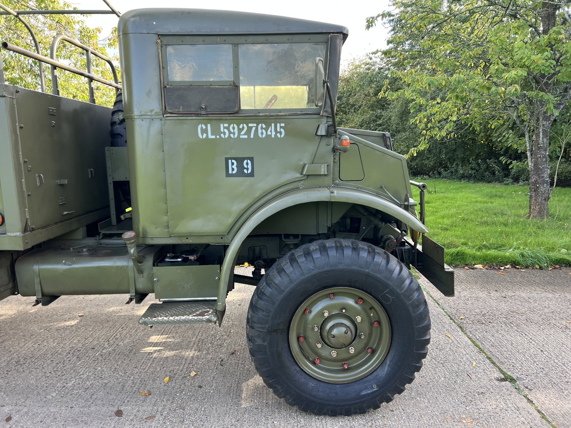 1945 Chevrolet Canadian Military Pattern - 3 ton airportable type with the number 13 cab, foto 10