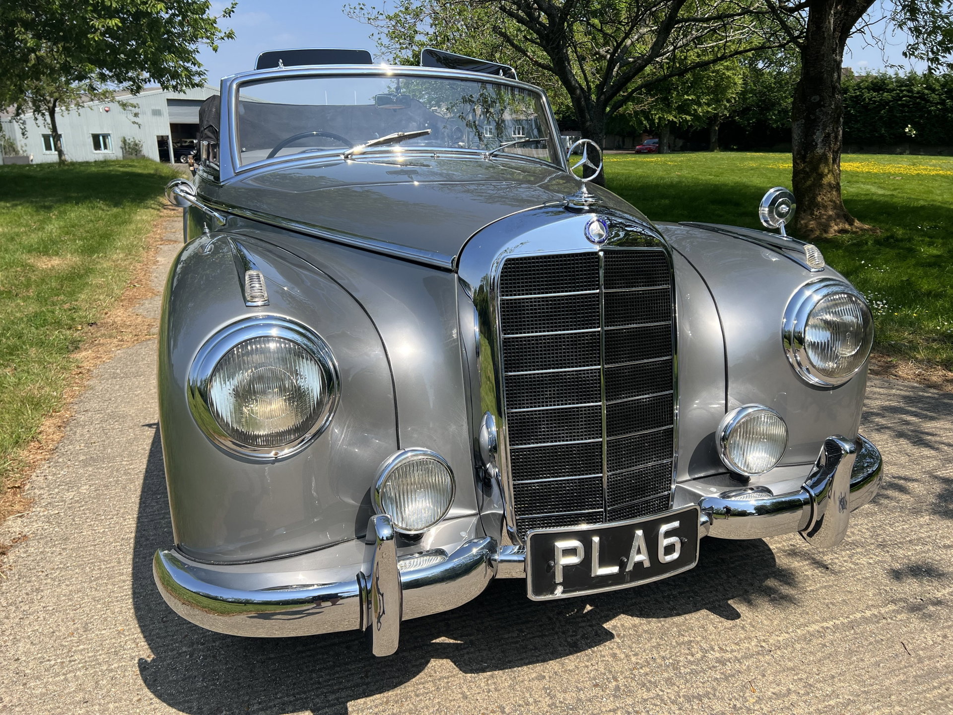 1954 Mercedes-Benz Adenauer - 300B Adenhauer Reputedly 1 of just 7 right-hand drive examples made, foto 10