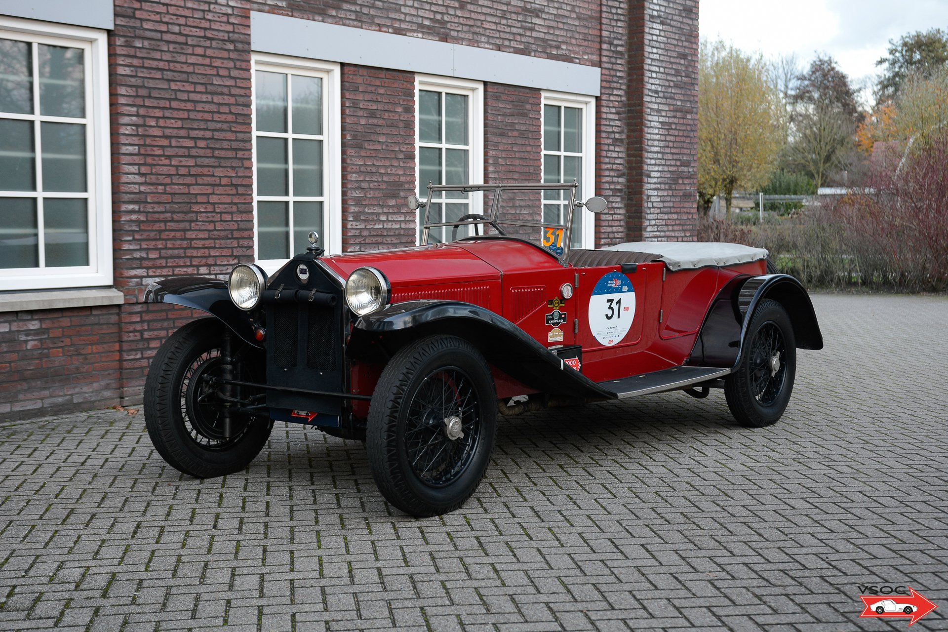 31280-1036452-car-