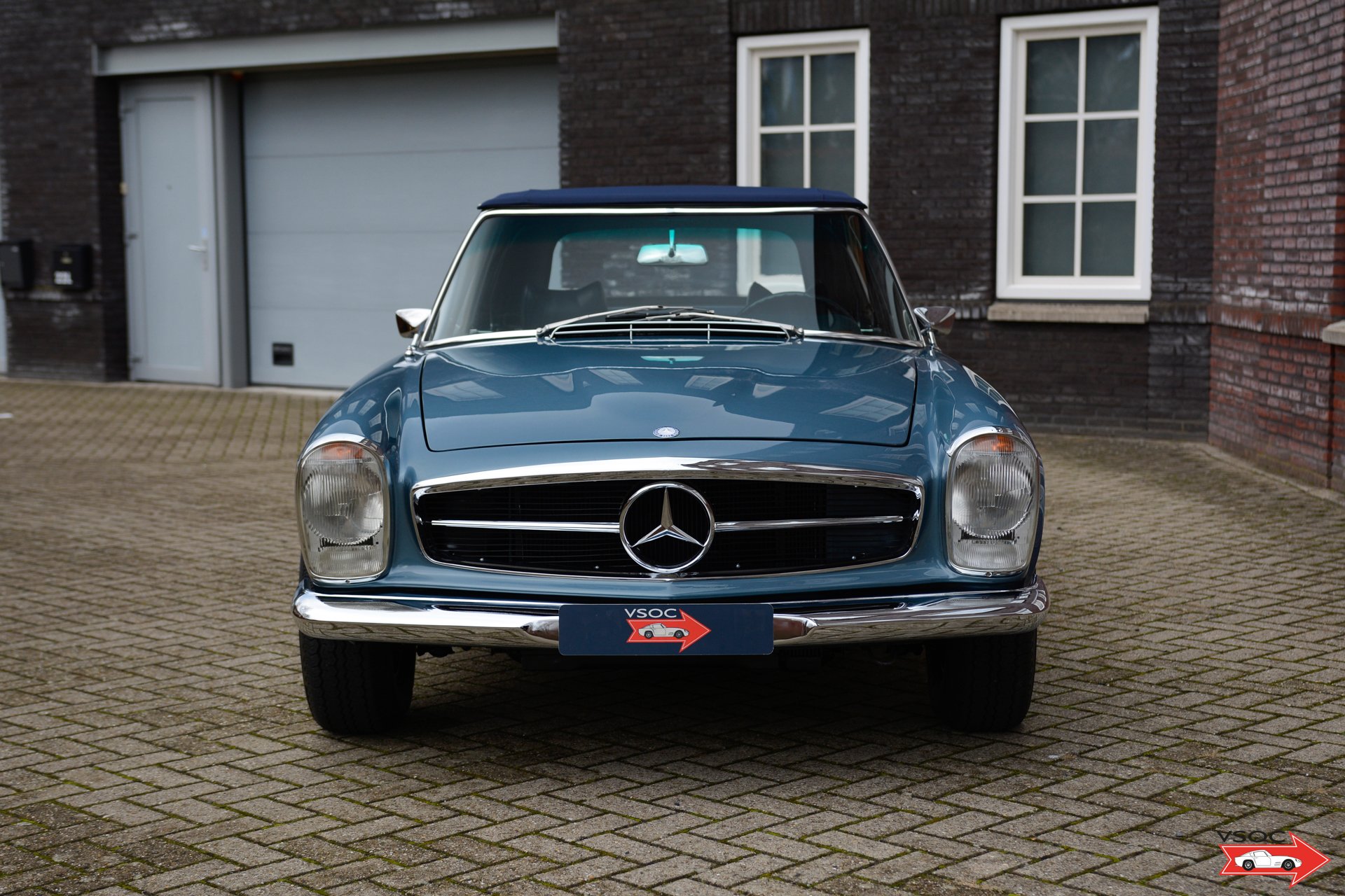 1971 Mercedes-Benz SL Pagode - 280 SL | Rarely seen in Medium blue metallic or ‘Mittelblau Metallic’. Superb restored condition!, foto 6