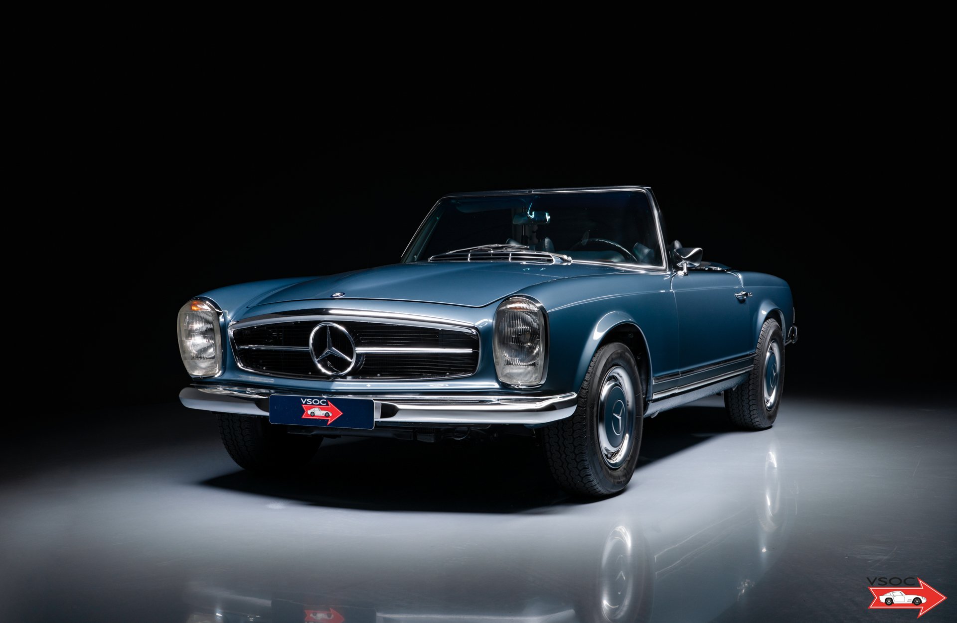 1971 Mercedes-Benz SL Pagode - 280 SL | Rarely seen in Medium blue metallic or ‘Mittelblau Metallic’. Superb restored condition!, foto 2