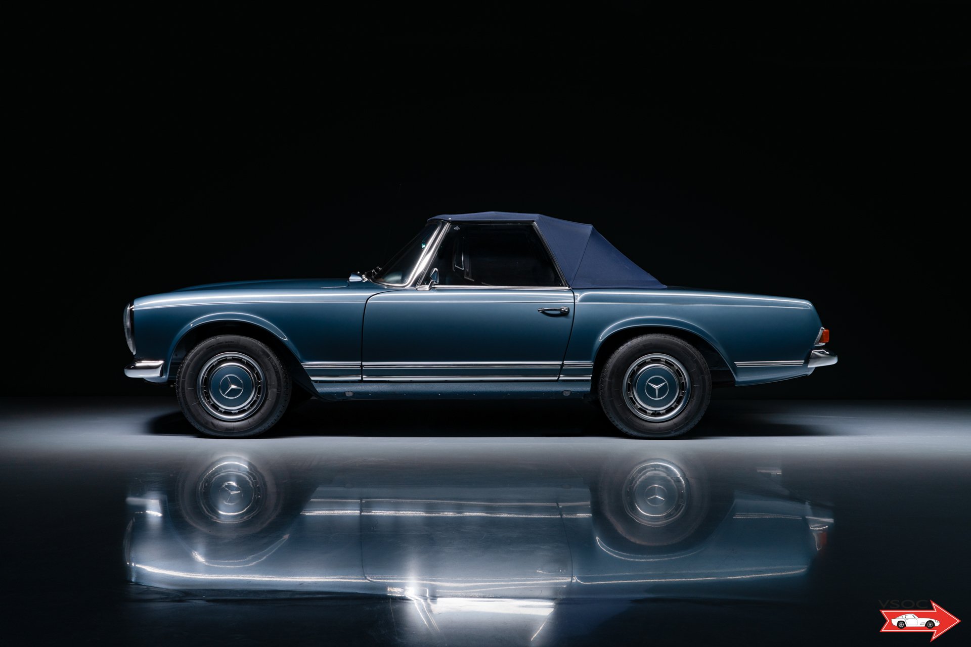 1971 Mercedes-Benz SL Pagode - 280 SL | Rarely seen in Medium blue metallic or ‘Mittelblau Metallic’. Superb restored condition!, foto 3