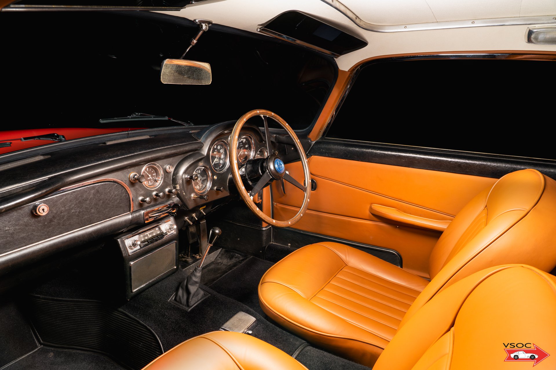 1963 Aston Martin DB4 - Series V Vantage - Matching Nr. ‘Special Series’ engine. ‘Fiesta Red’ and complete with factory records., foto 6