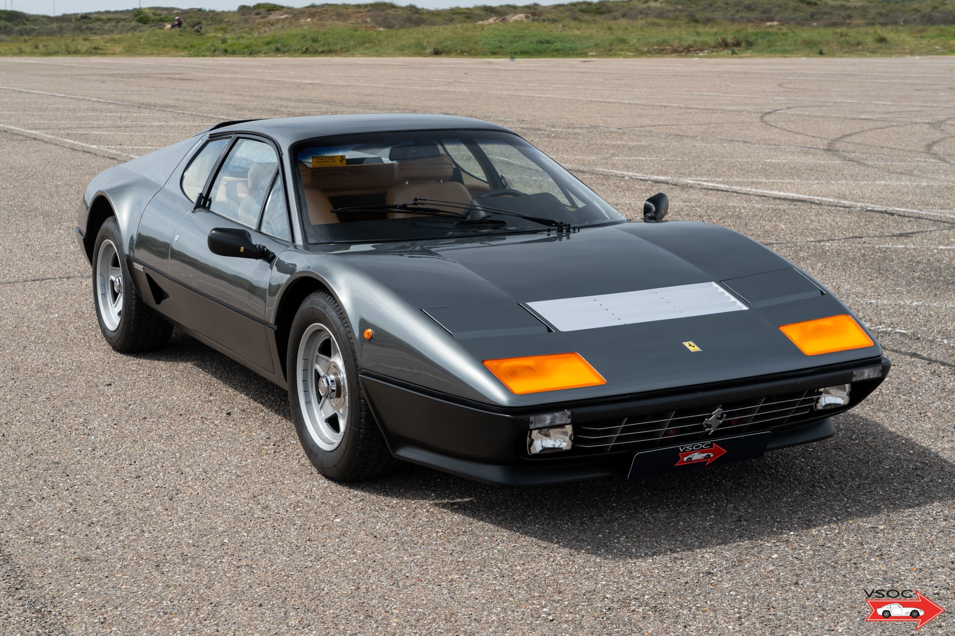 1984 Ferrari 512 - 512 BBi 'Grigio Ferro' - Superb Ferrari 512 BBi, full service history and only 32.000 km! Sold new through Ferrari Paris Charles Pozzi, foto 5