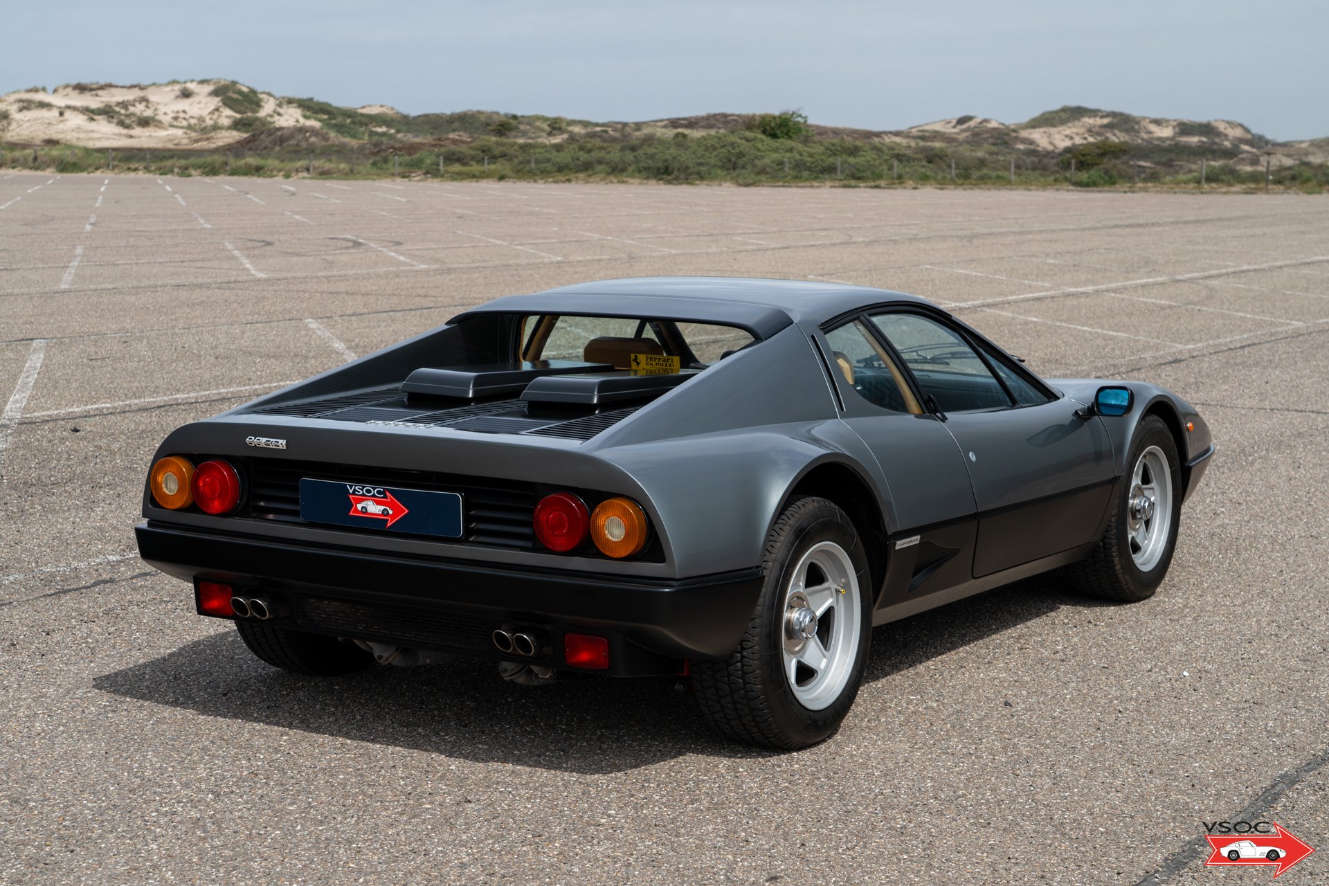 1984 Ferrari 512 - 512 BBi 'Grigio Ferro' - Superb Ferrari 512 BBi, full service history and only 32.000 km! Sold new through Ferrari Paris Charles Pozzi, foto 6