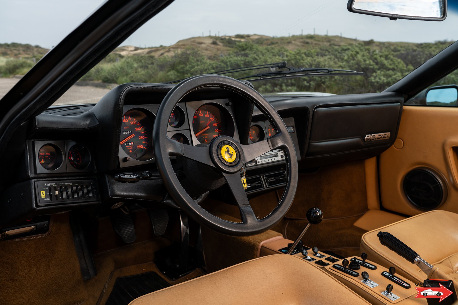 1984 Ferrari 512 - 512 BBi 'Grigio Ferro' - Superb Ferrari 512 BBi, full service history and only 32.000 km! Sold new through Ferrari Paris Charles Pozzi, foto 11