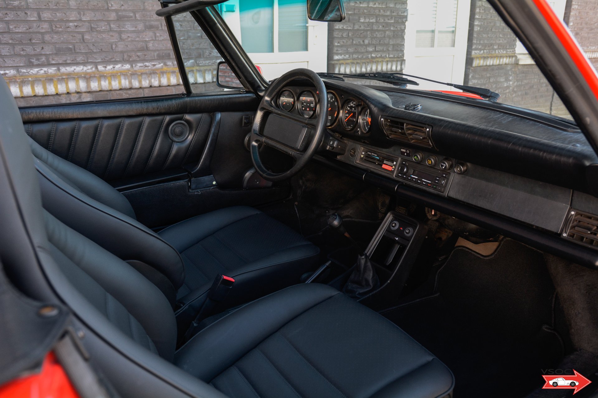 1988 Porsche 911 "G" - Carrera 3.2 Cabriolet G50 - Guards red. Straight from 20-years of single ownership!, foto 12