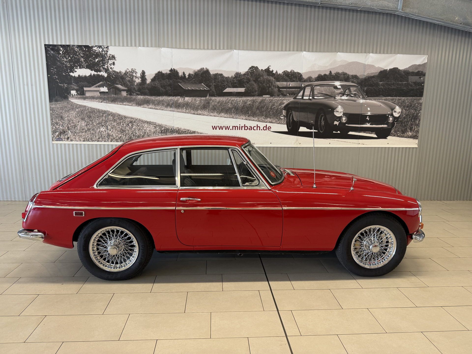 1969 MG Berlinette - MGC GT, foto 2