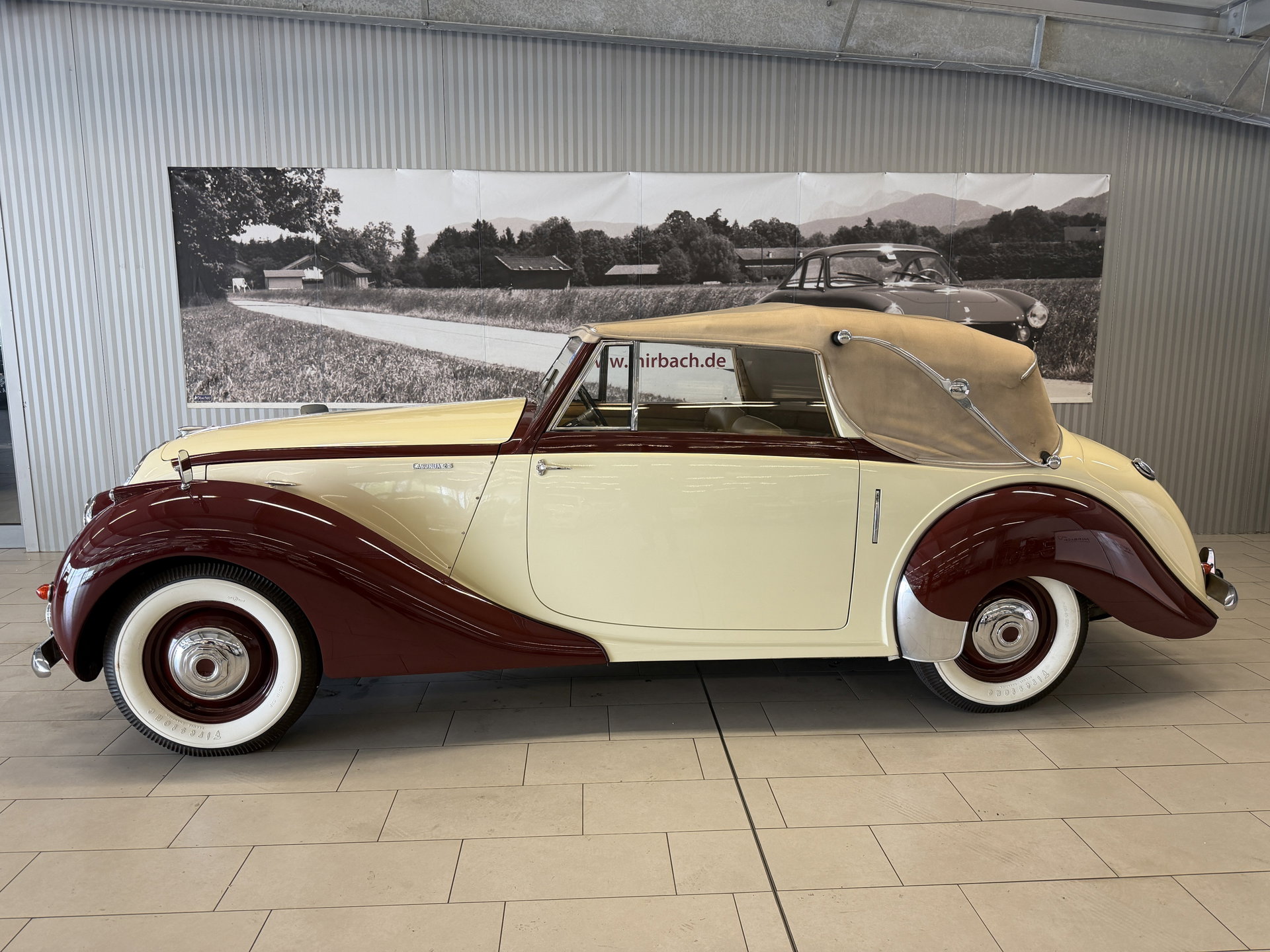 1949 Lagonda 2.6/3-Litre - Aston Martin DHC, foto 3