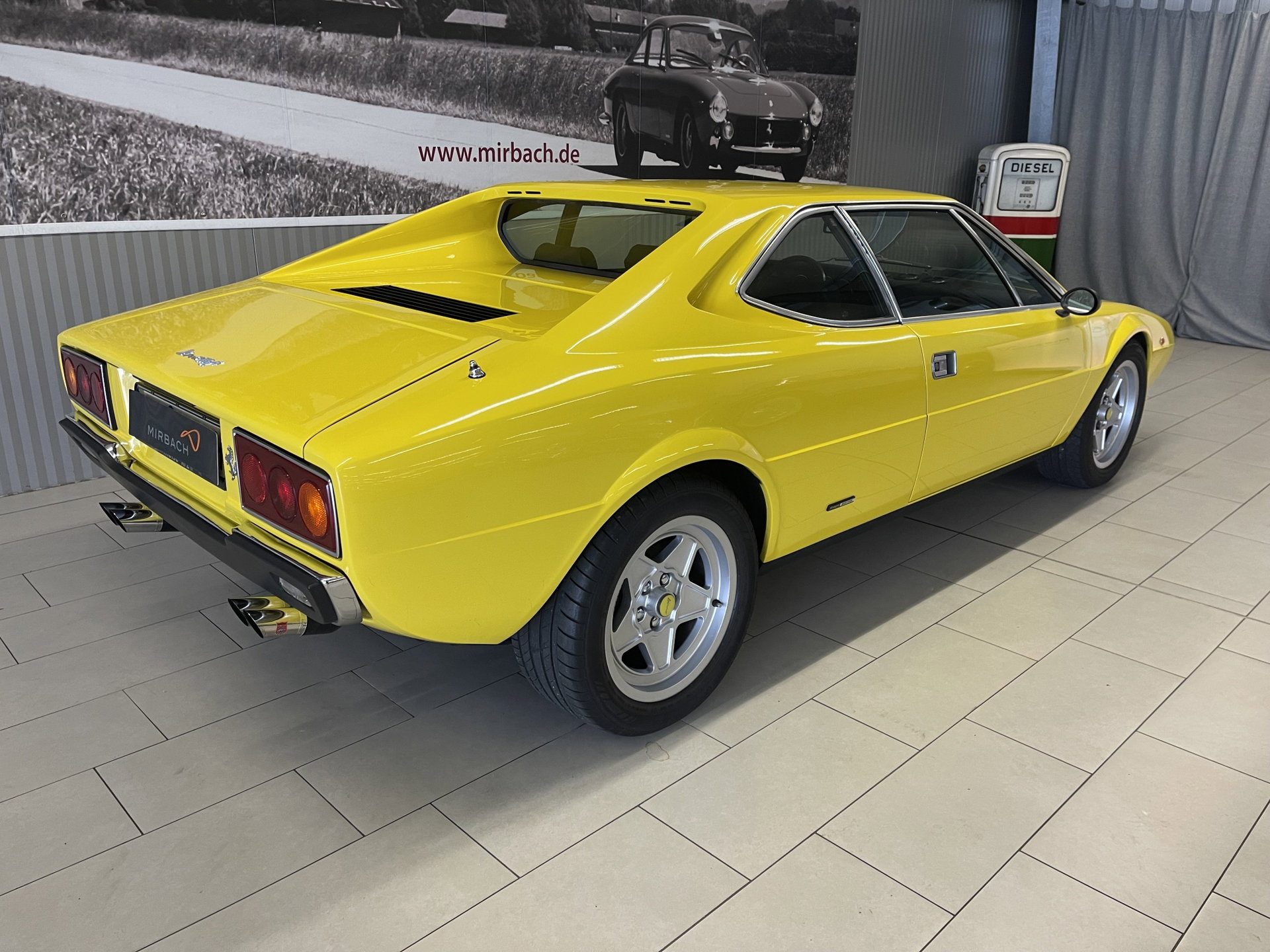 1974 Ferrari 308 - 308 GT4, foto 8
