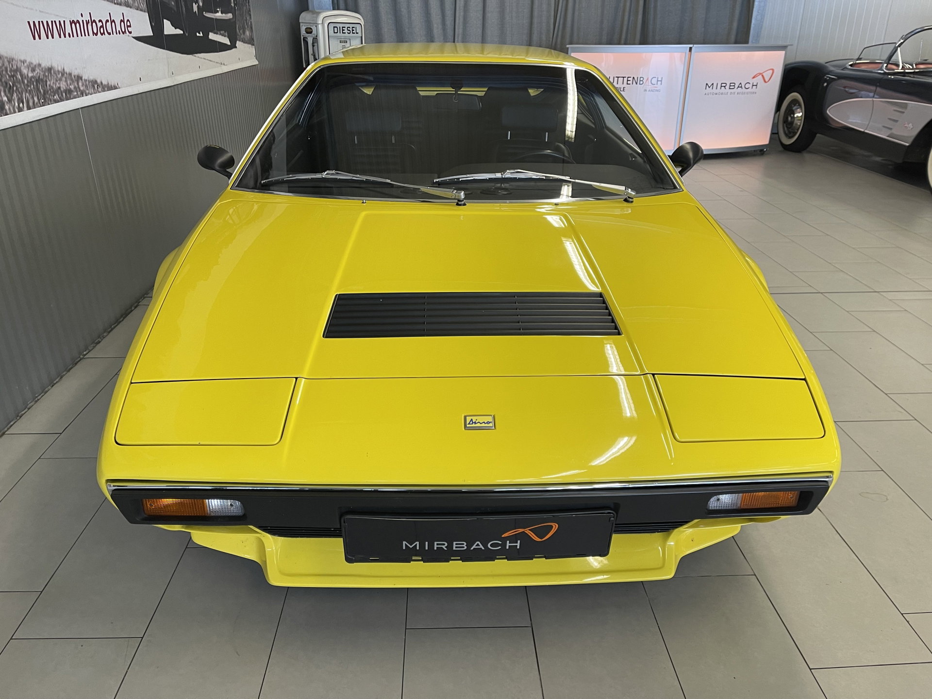 1974 Ferrari 308 - 308 GT4, foto 6