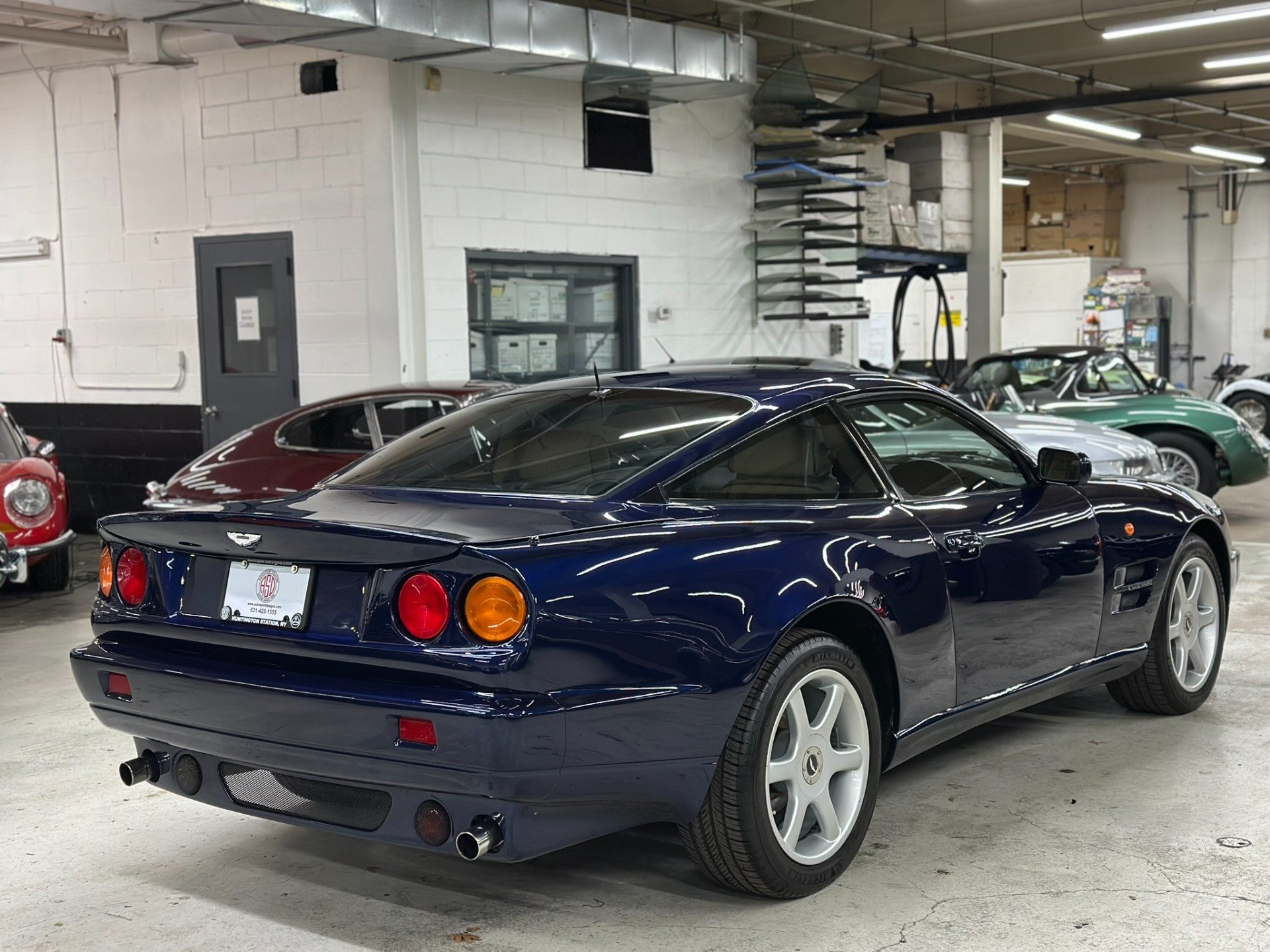 1998 Aston Martin V8 Coupe, foto 4