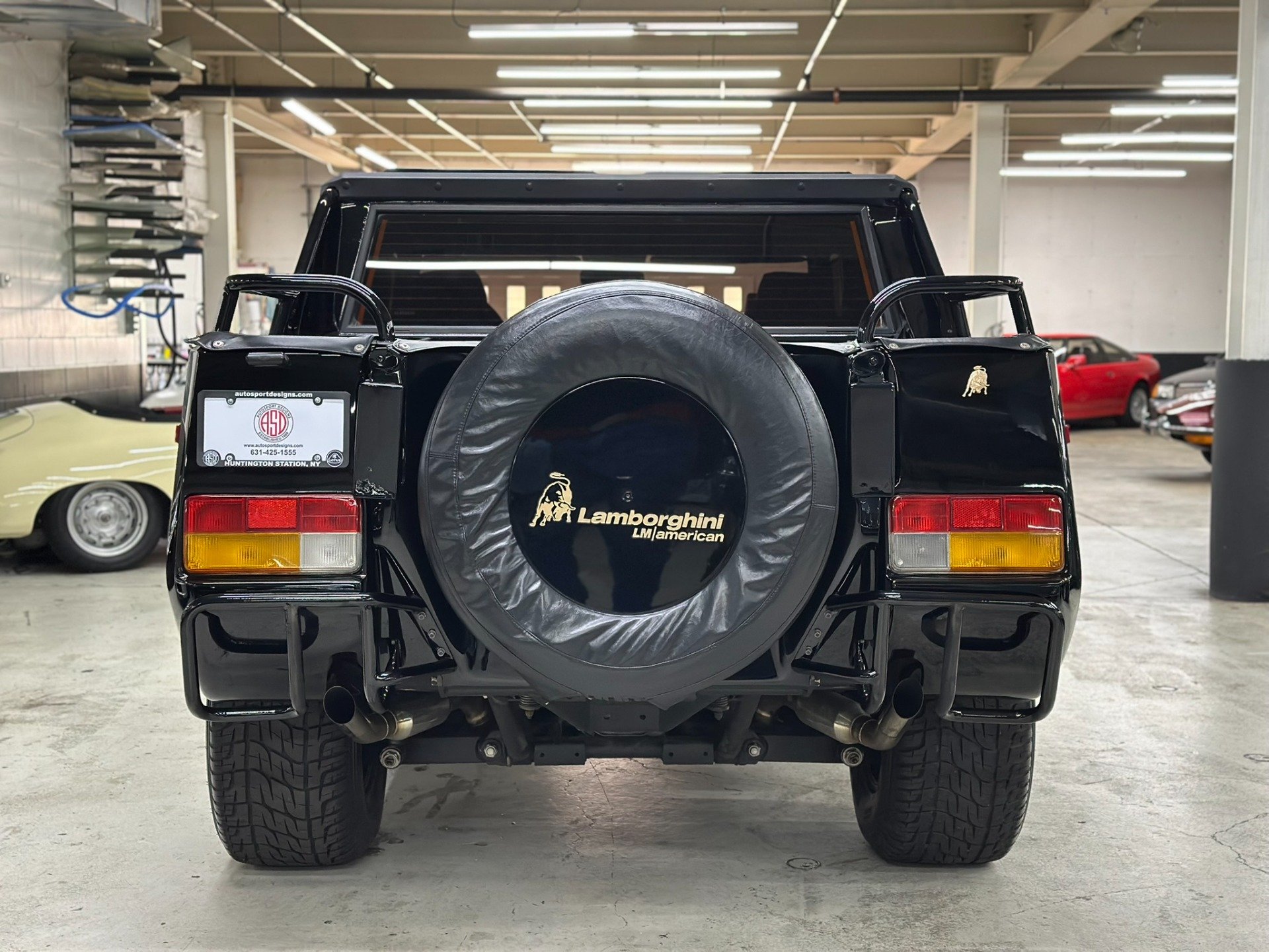 1990 Lamborghini LM 002, foto 5