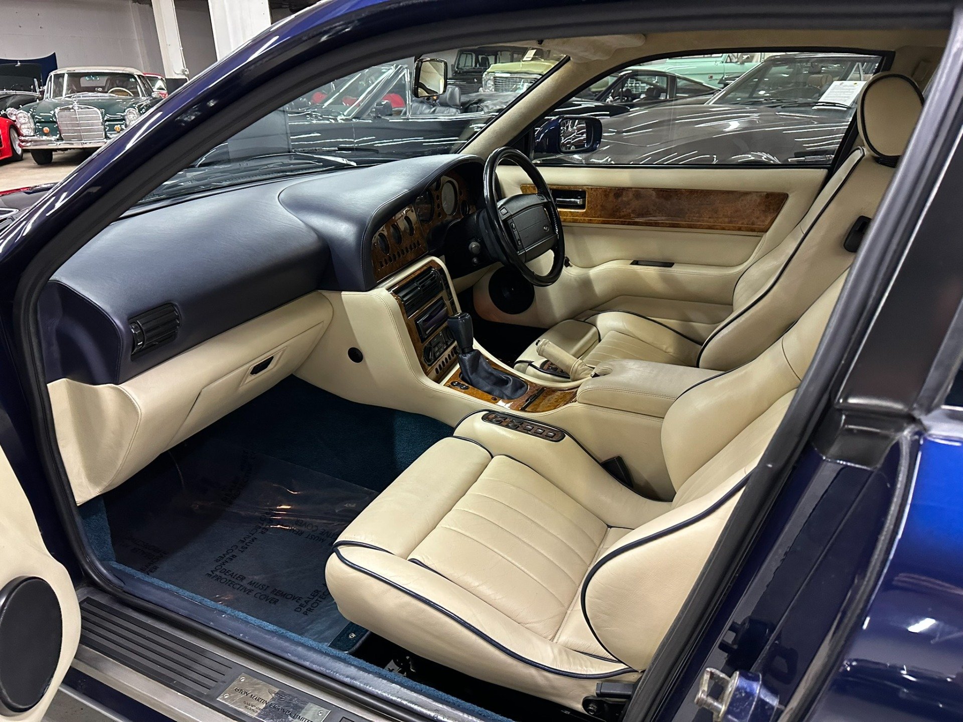 1998 Aston Martin V8 Coupe, foto 9