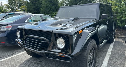 Lamborghini LM 002