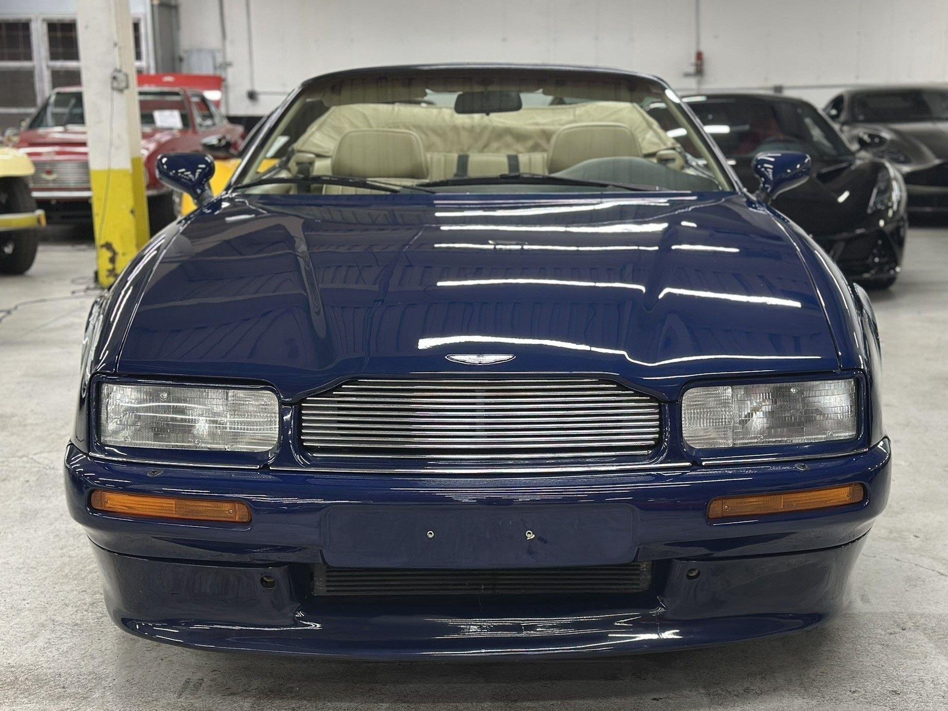 1993 Aston Martin Virage, foto 3