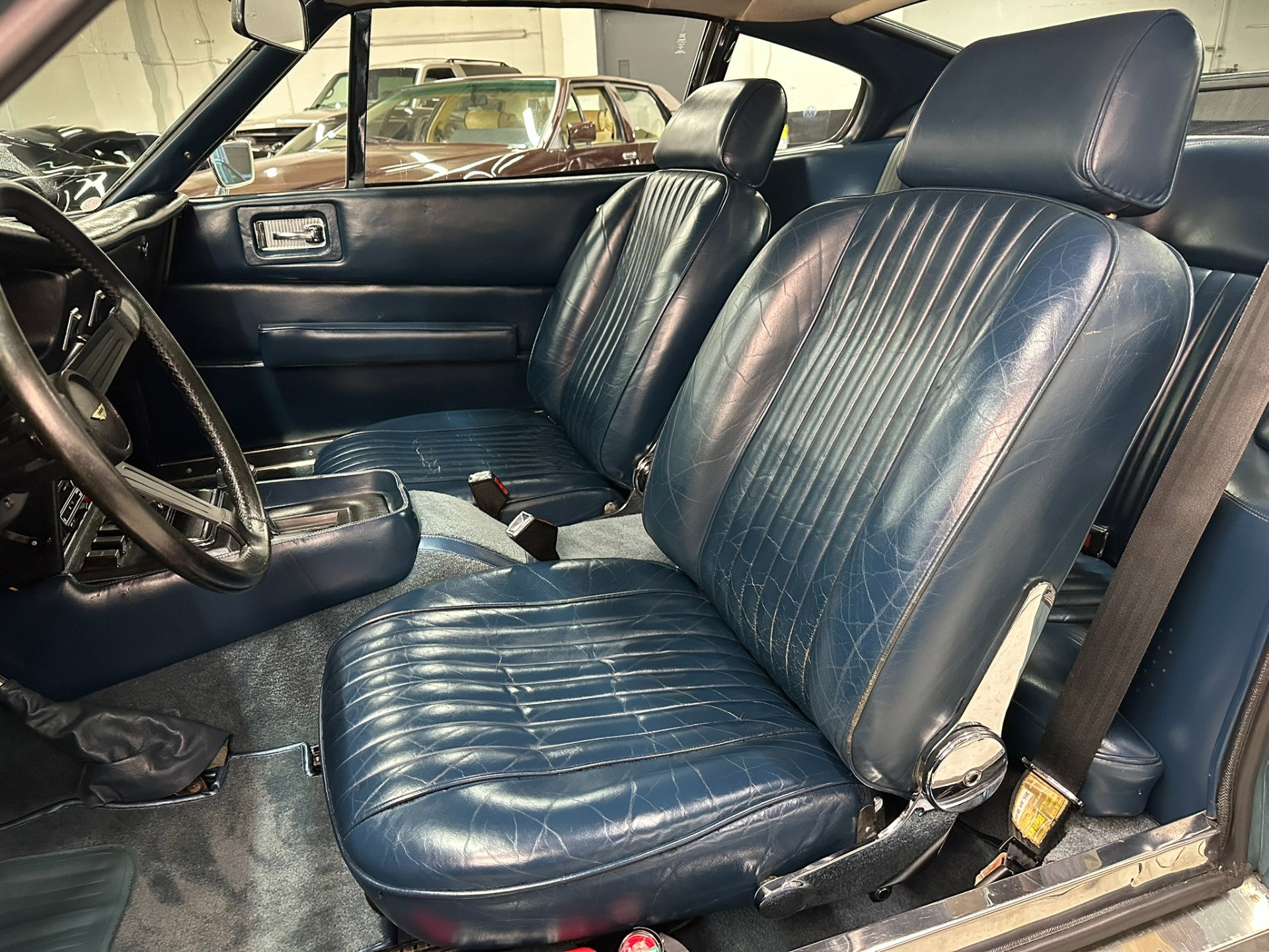1976 Aston Martin V8, foto 12