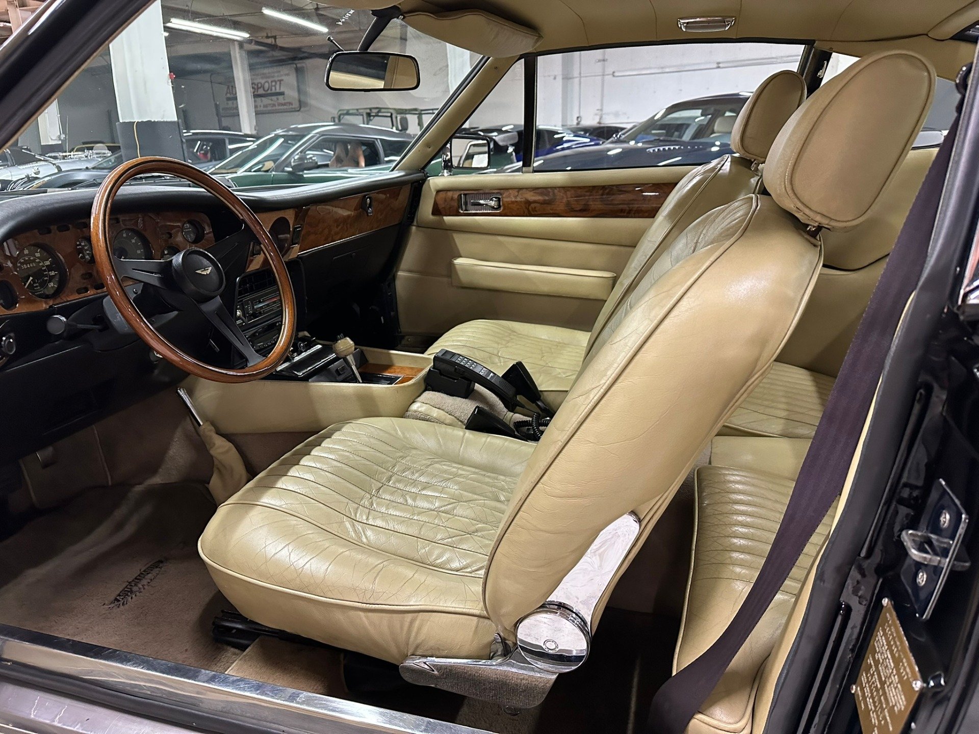 1978 Aston Martin V8, foto 9