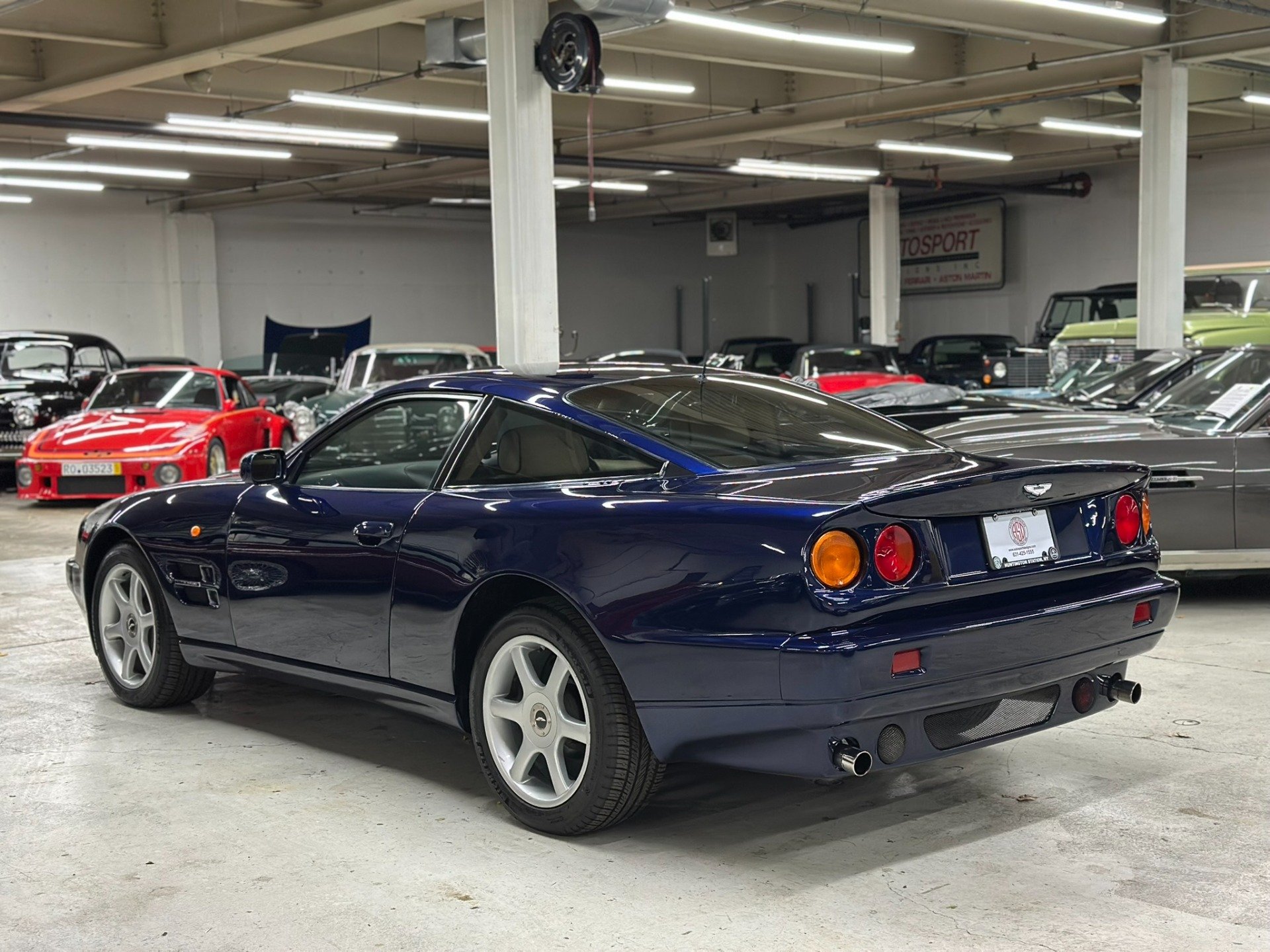1998 Aston Martin V8 Coupe, foto 6