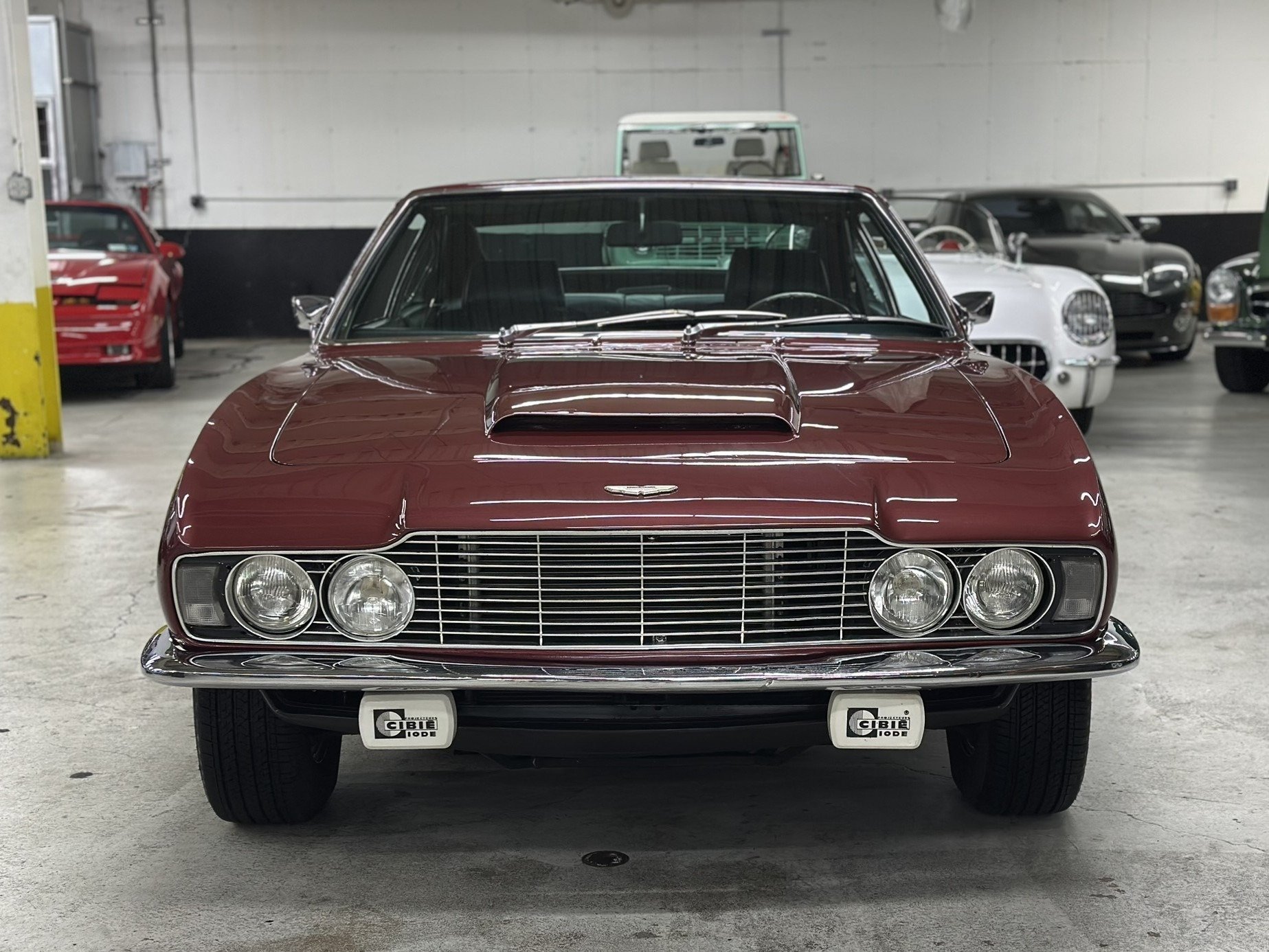 1969 Aston Martin DBS, foto 2