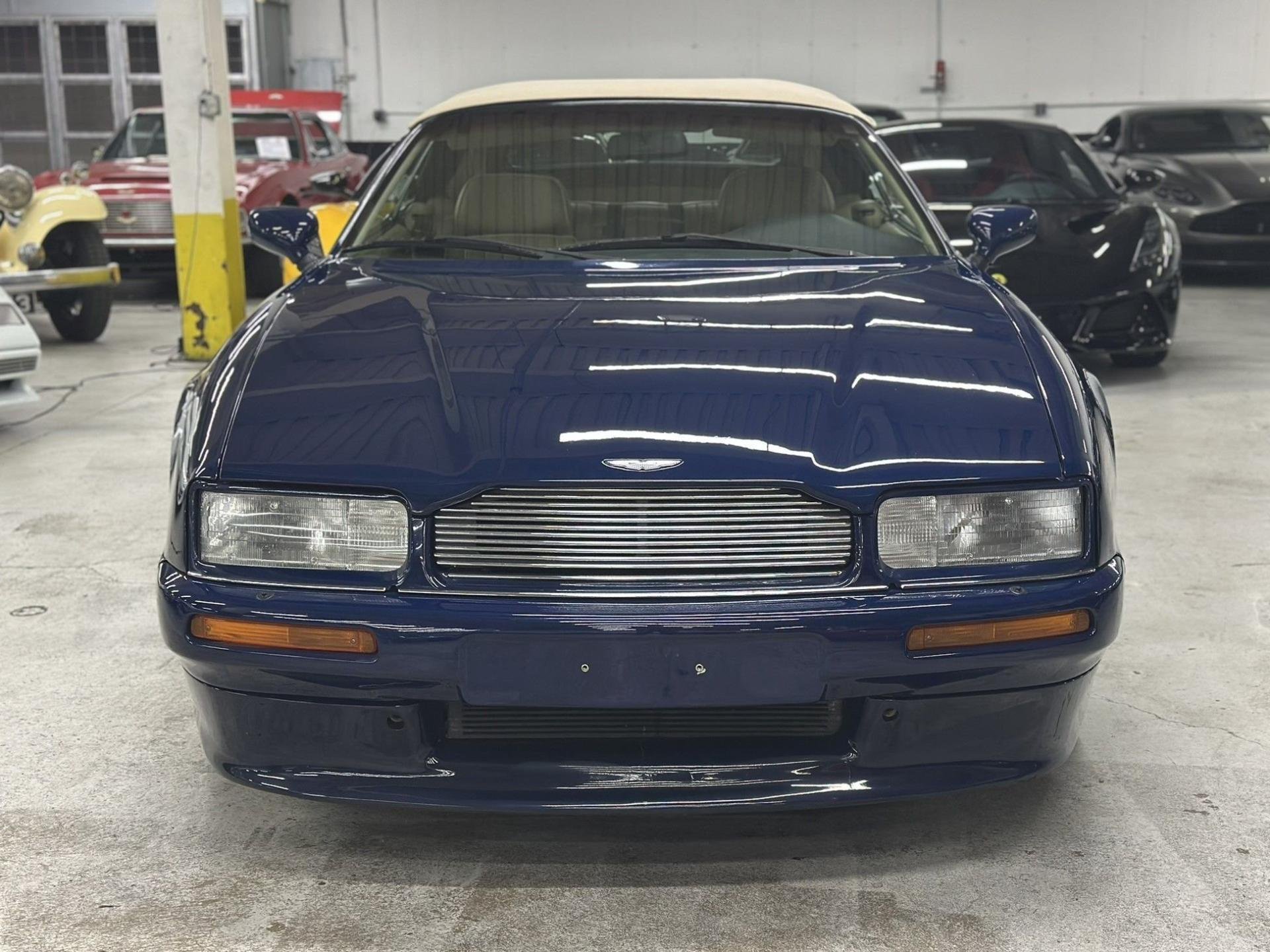 1993 Aston Martin Virage, foto 4