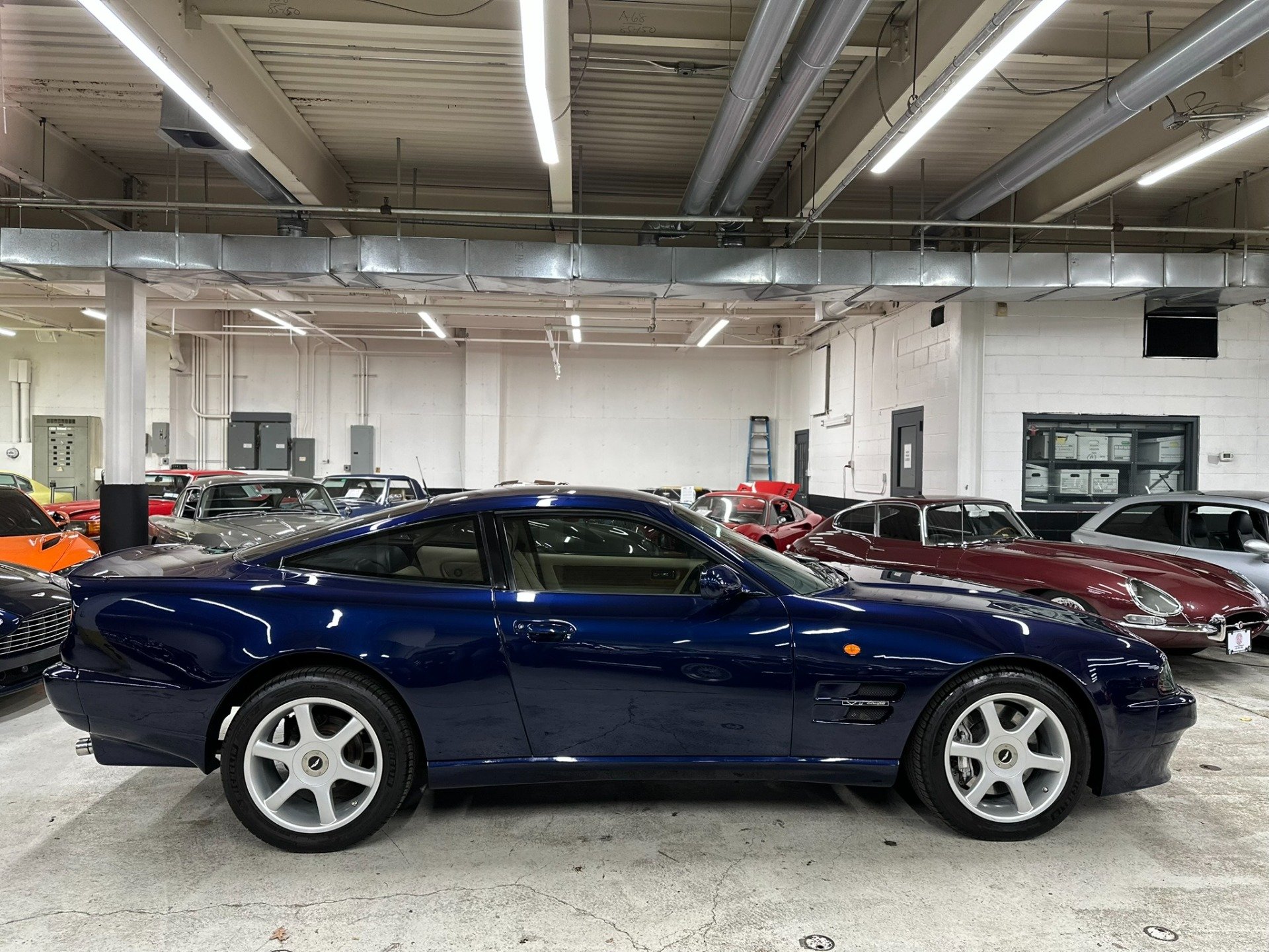 1998 Aston Martin V8 Coupe, foto 8
