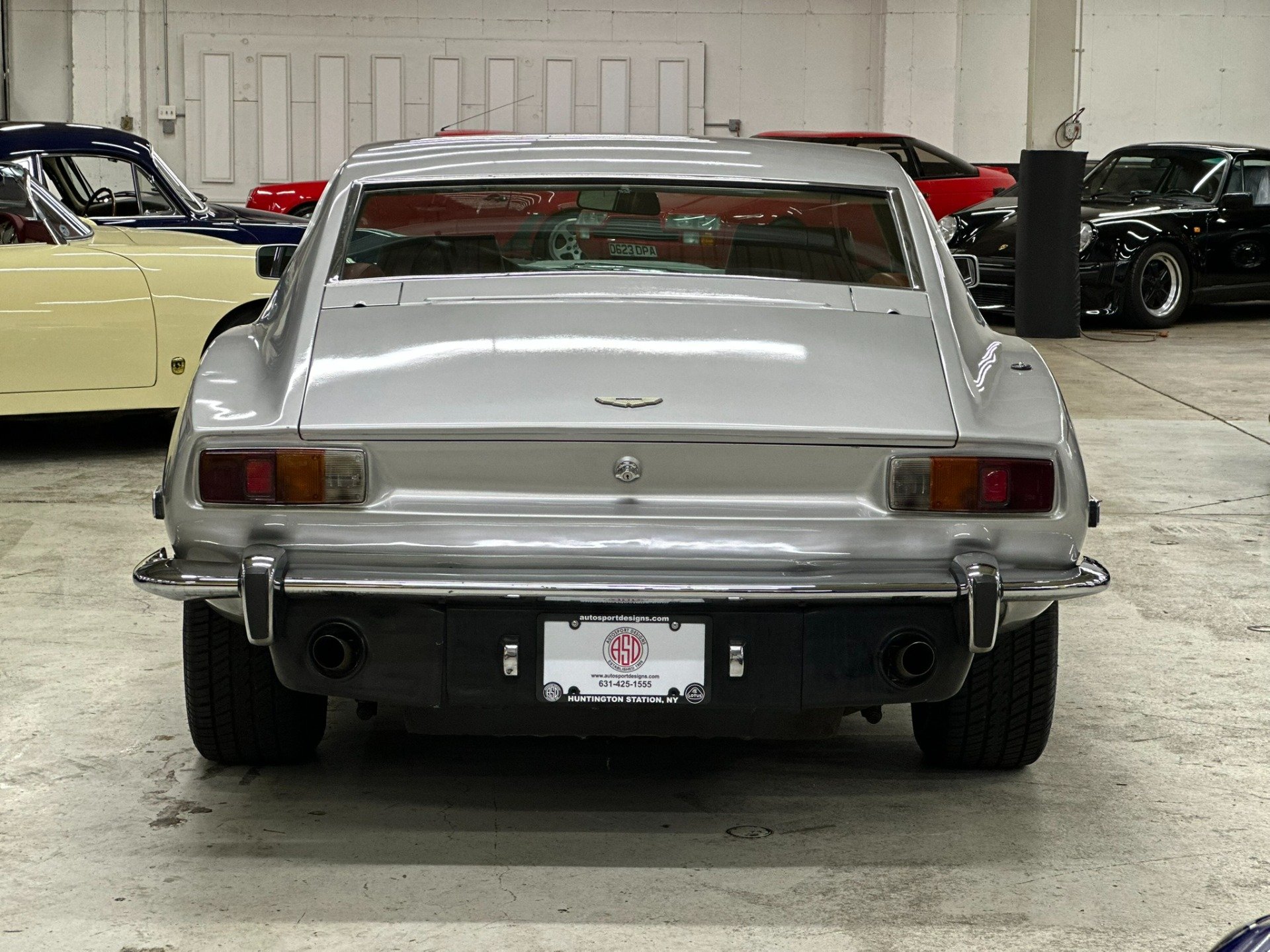 1977 Aston Martin V8, foto 5