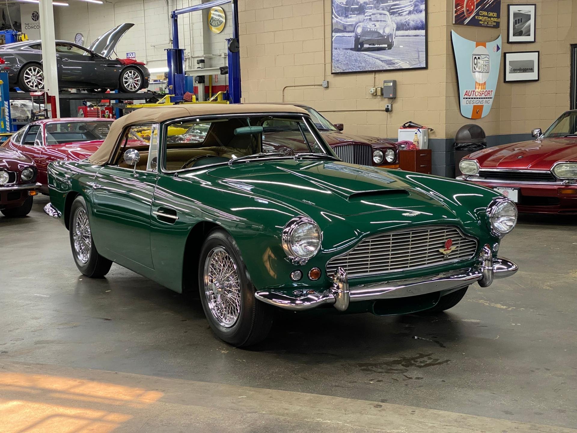 1962 Aston Martin DB4, foto 2