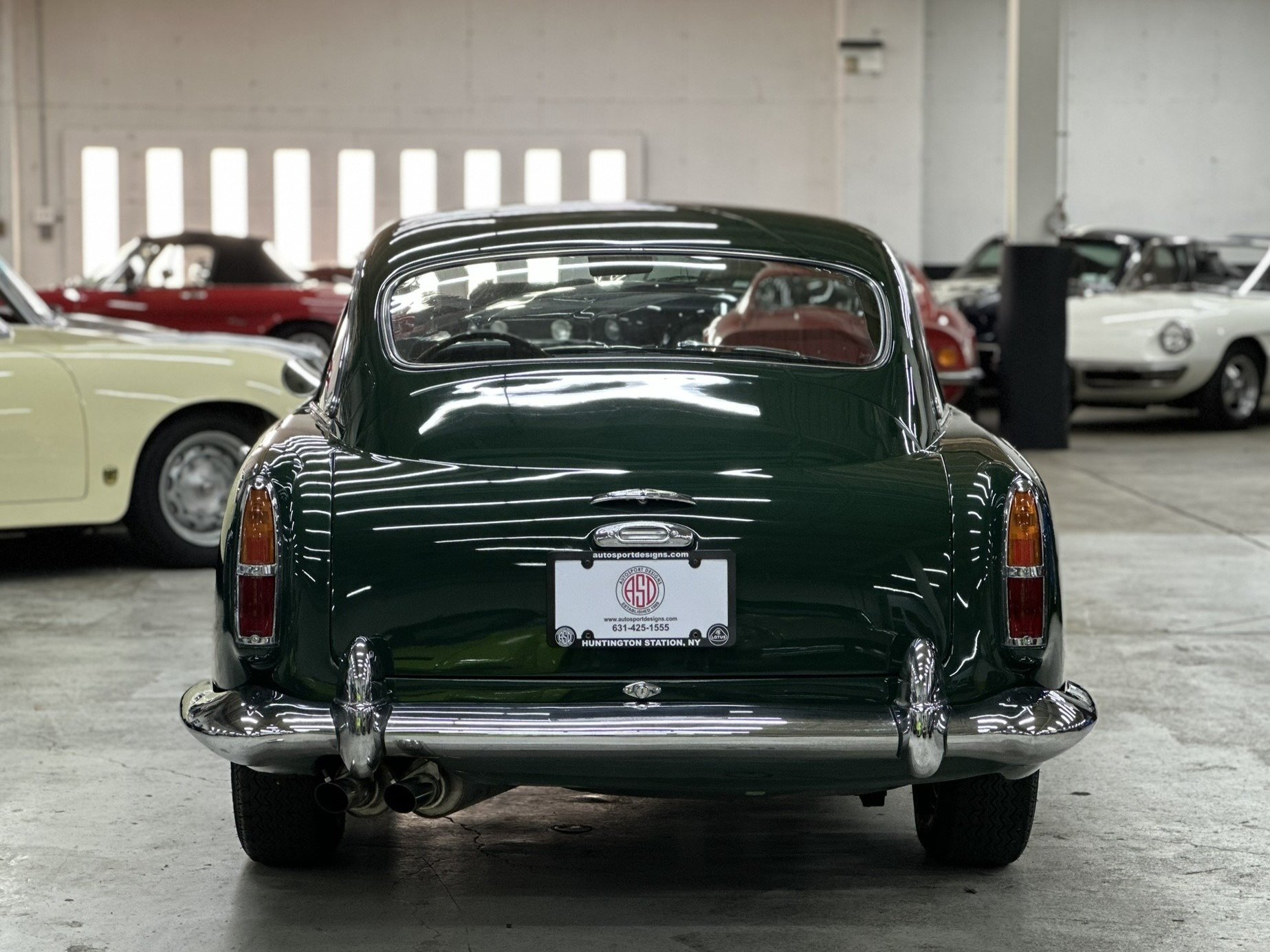 1960 Aston Martin DB4, foto 5