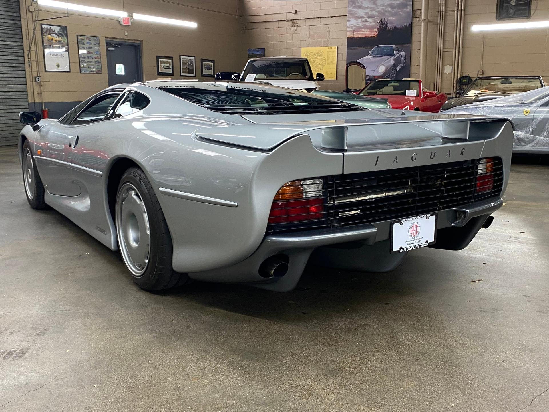 1994 Jaguar XJ220, foto 4