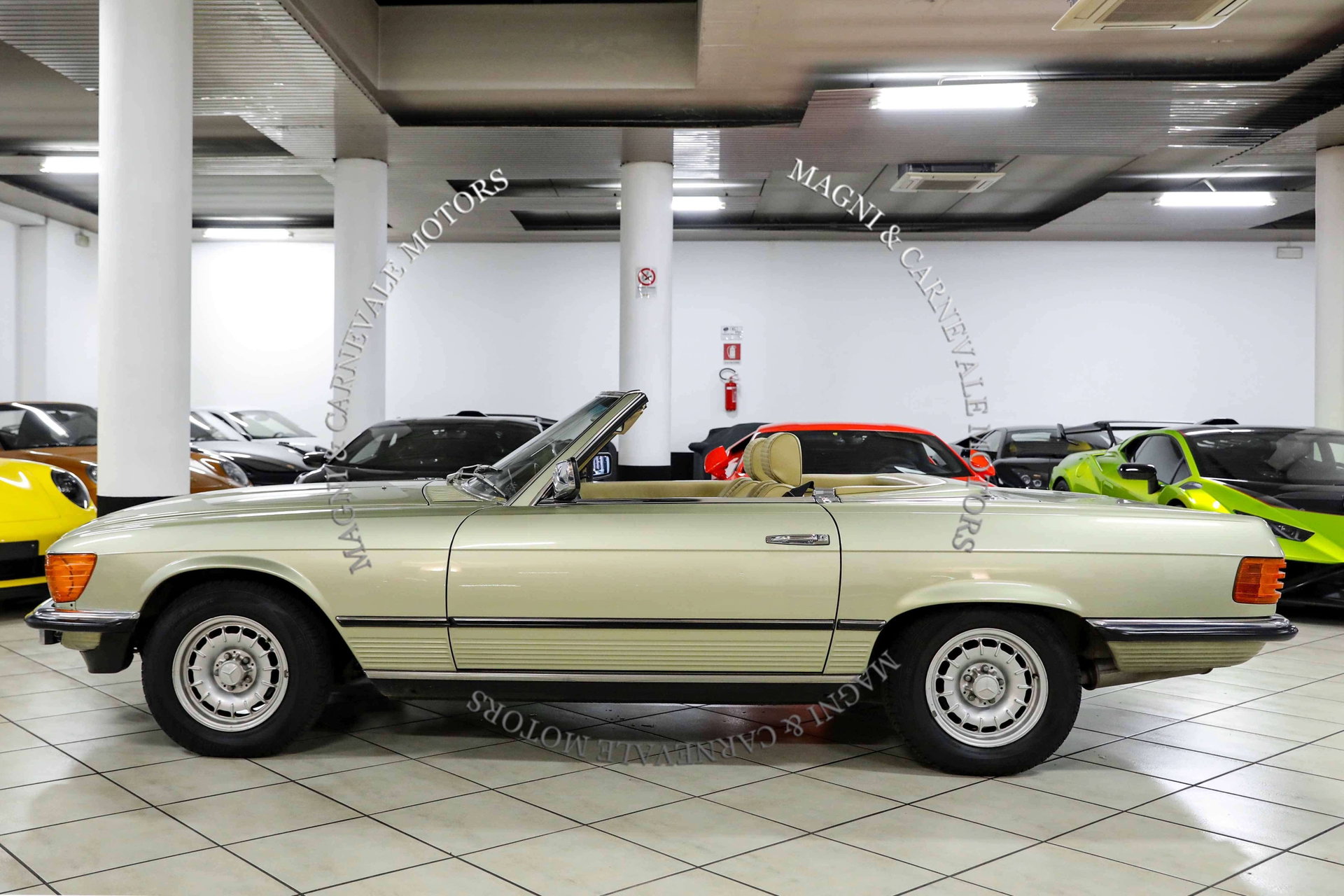 1982 Mercedes-Benz SL - 280 ISCRITTA ALBO A.S.I.|TARGA NERA|LIBRETTO ORIGINALE, foto 4
