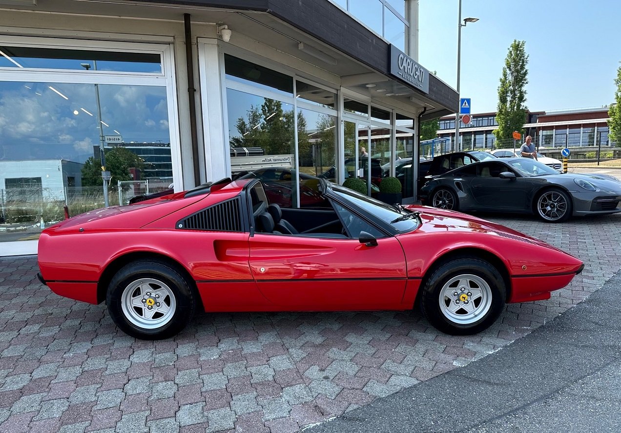 1982 Ferrari 308 - 308 GTS - Carburetors, foto 4